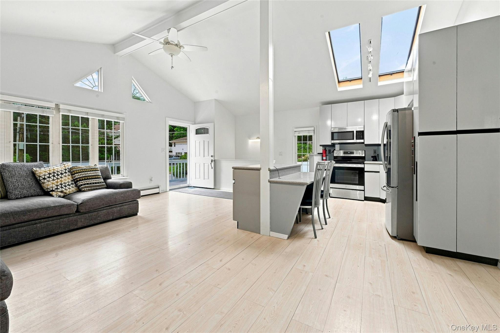 128 Walnut Road Property Photo 3