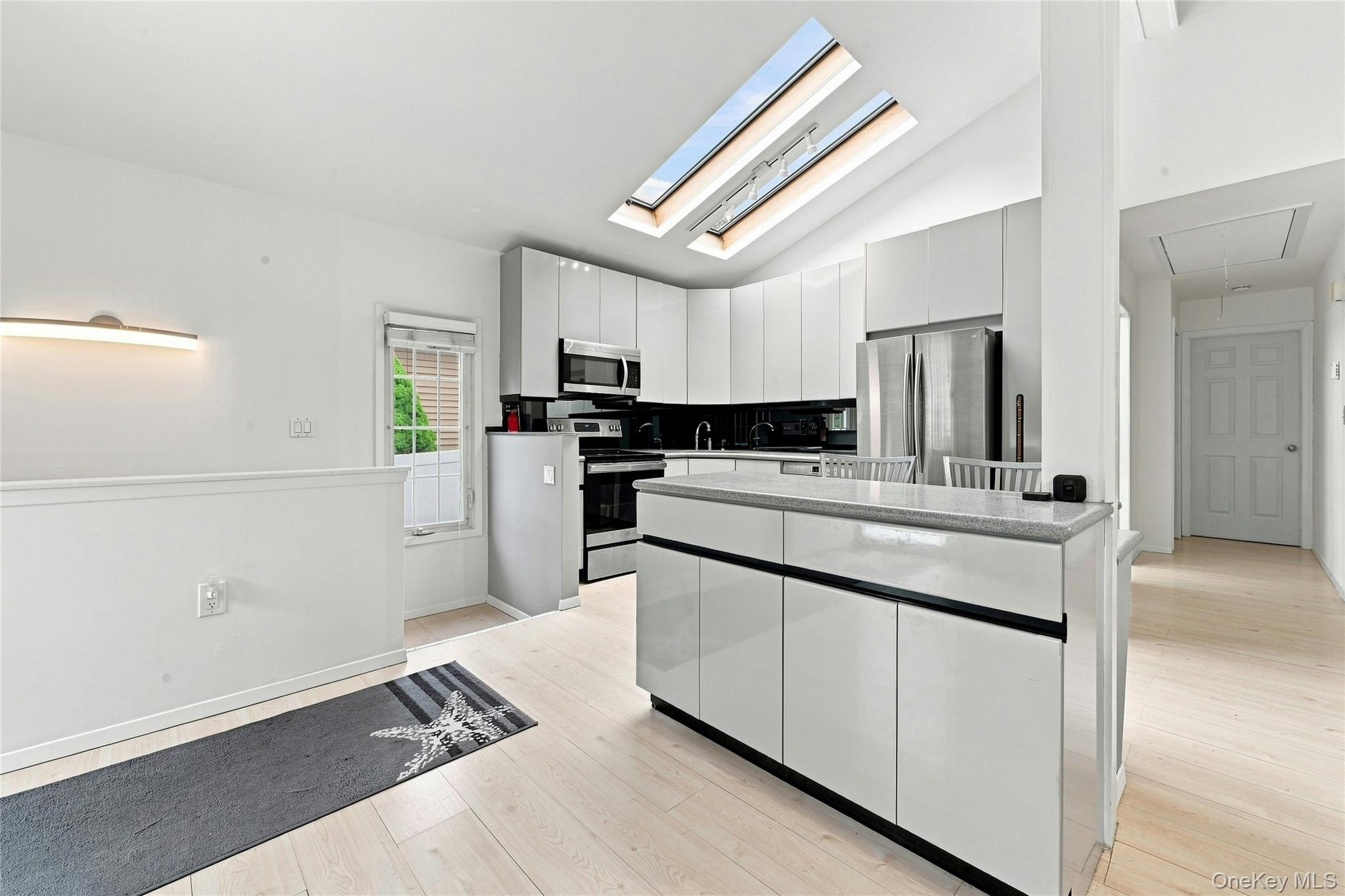128 Walnut Road Property Photo 5