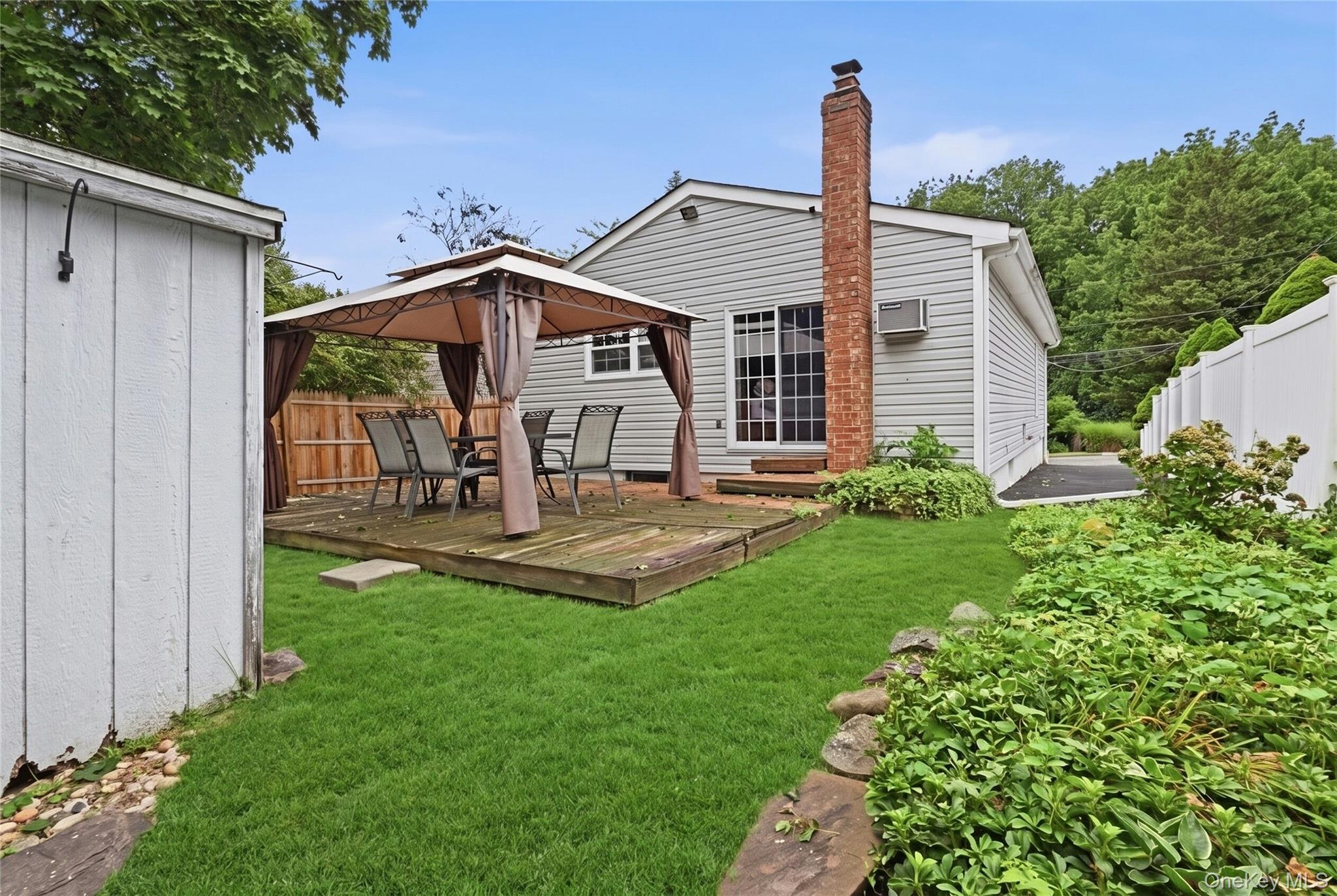 128 Walnut Road Property Photo 15