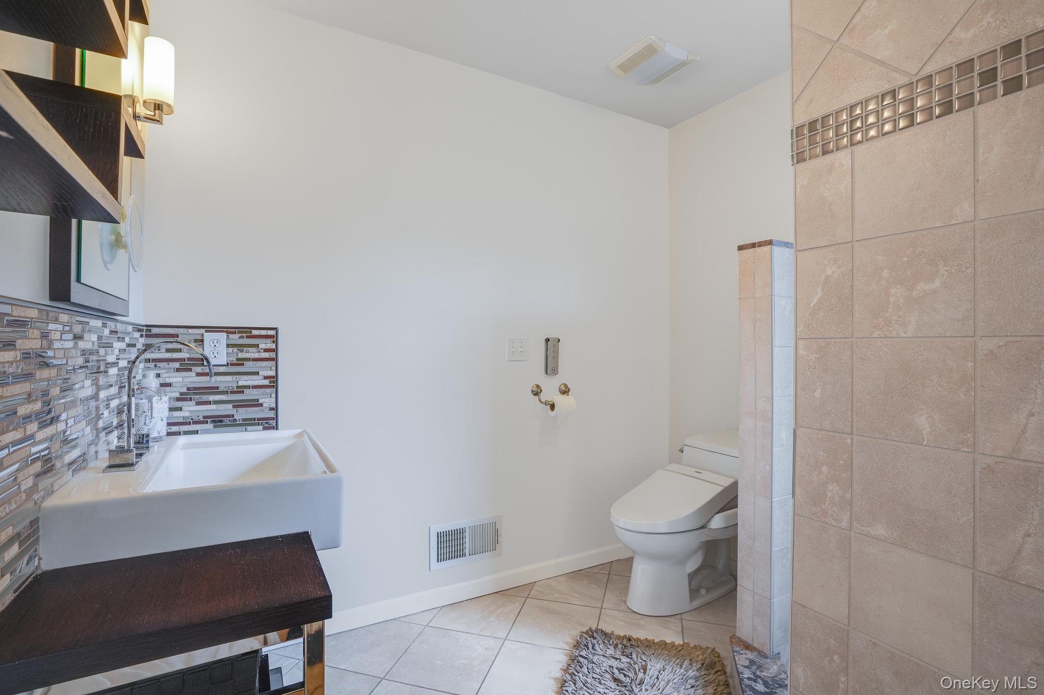 27 Frieda Lane Property Photo 15