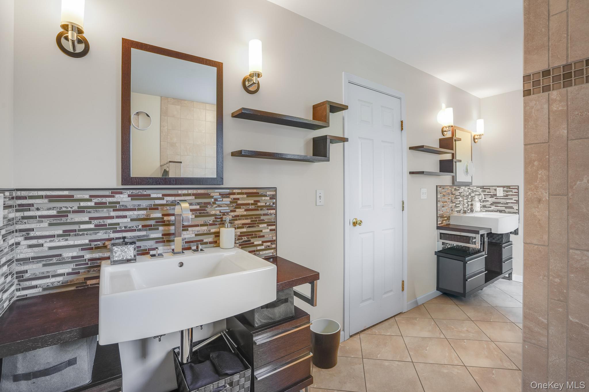 27 Frieda Lane Property Photo 18