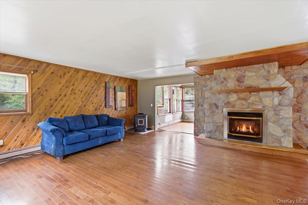 757 Bogart Road Property Photo 2