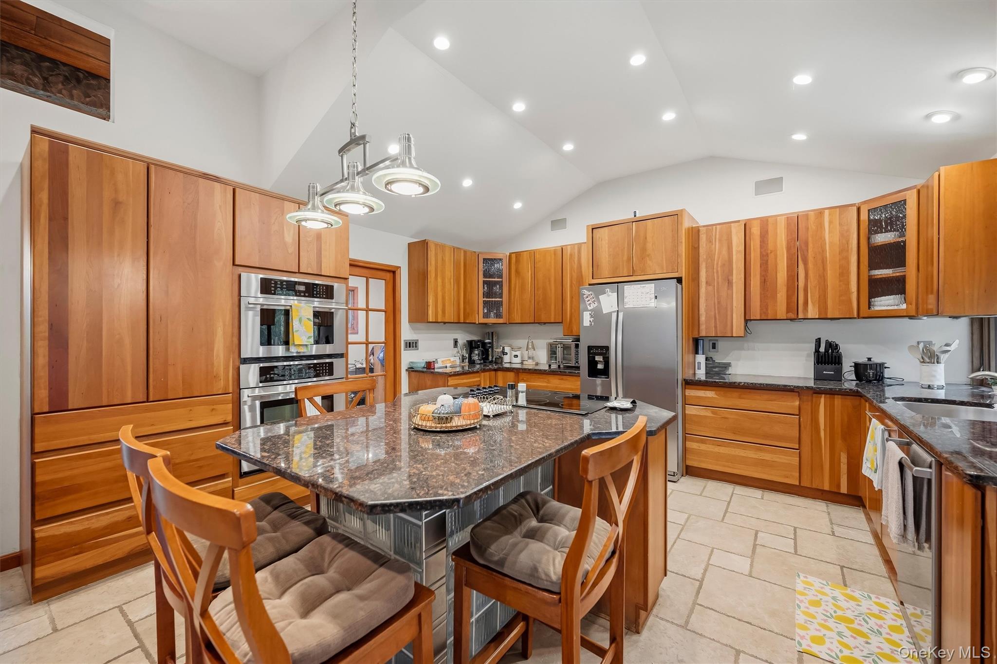 441 Burlingham Road Property Photo 3
