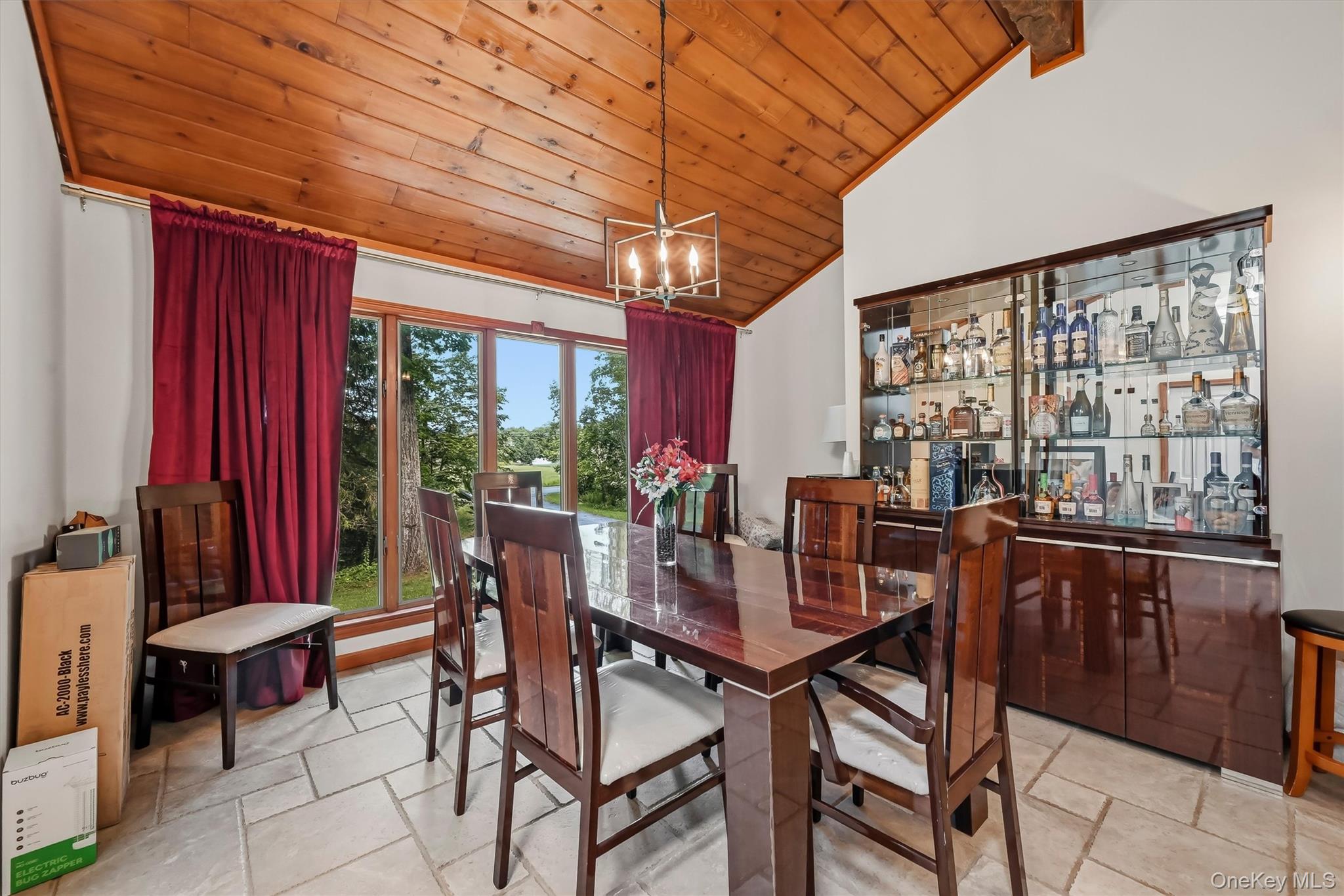 441 Burlingham Road Property Photo 8