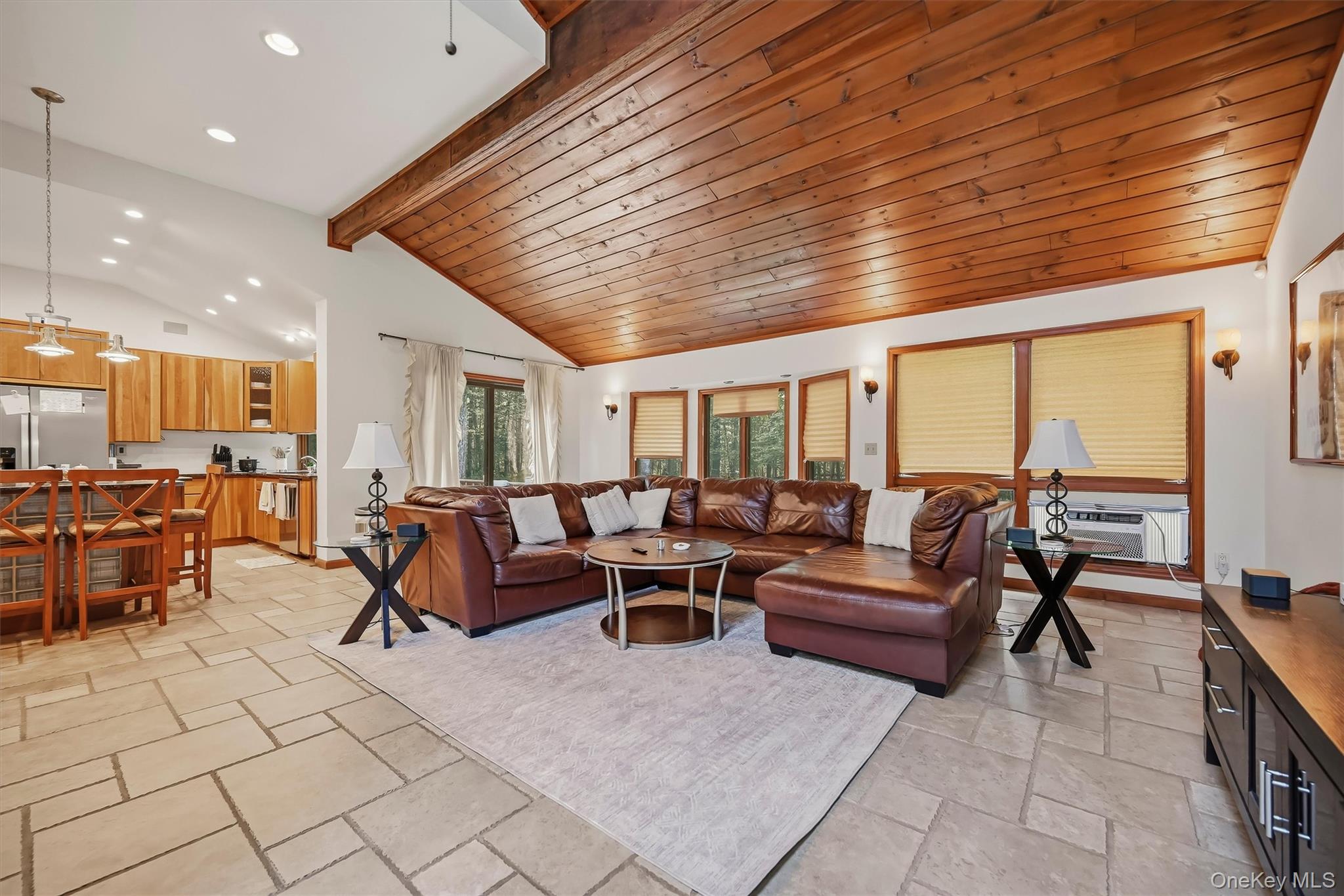441 Burlingham Road Property Photo 10