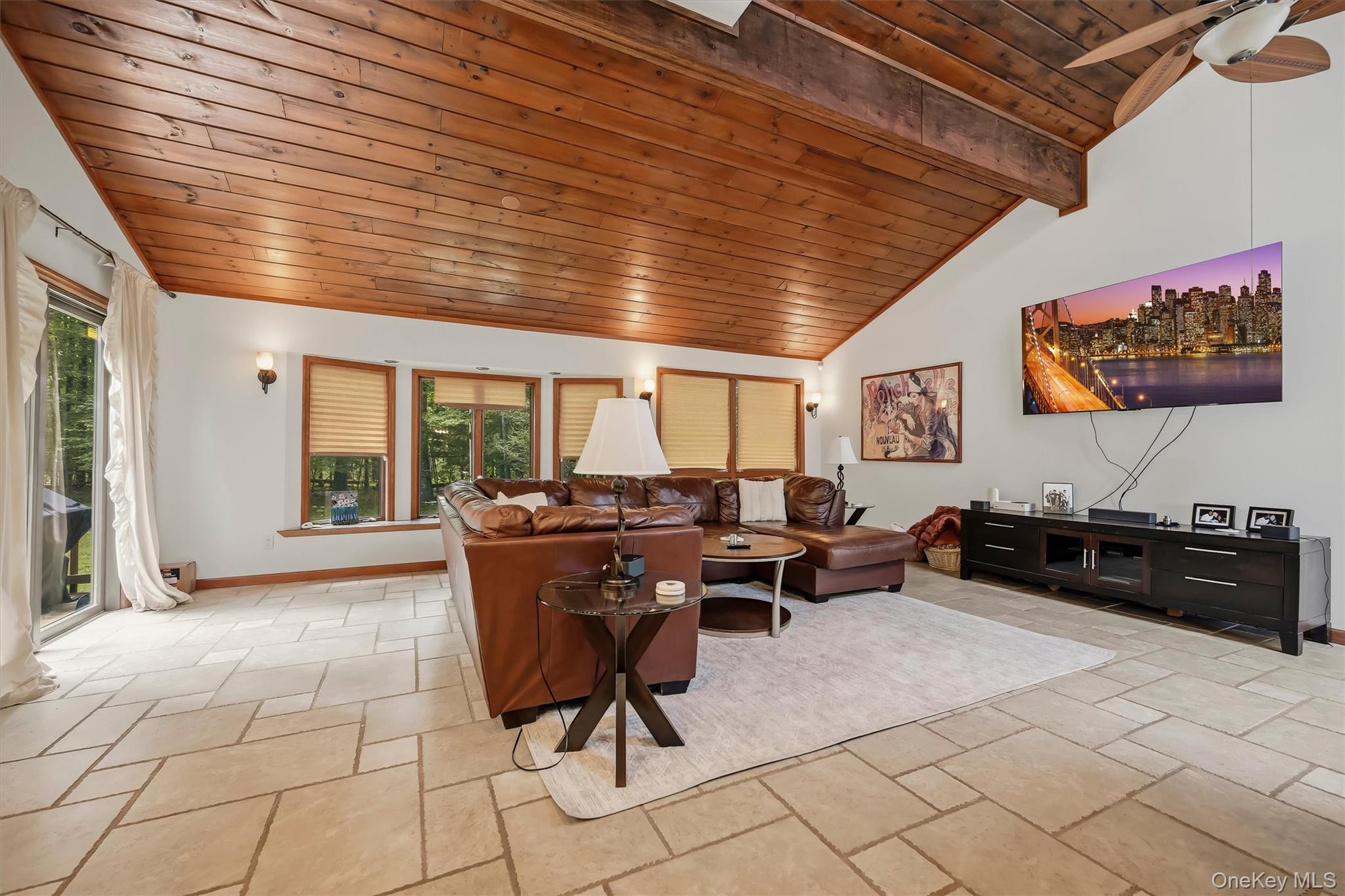 441 Burlingham Road Property Photo 11