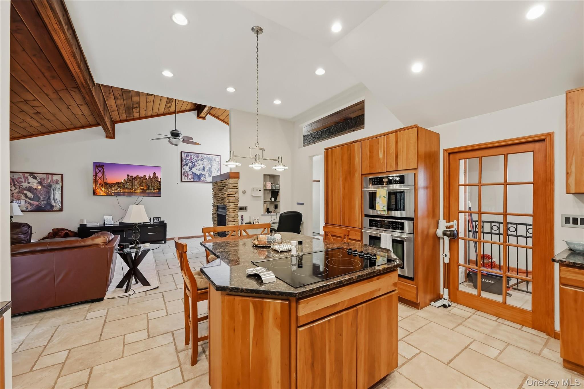 441 Burlingham Road Property Photo 16