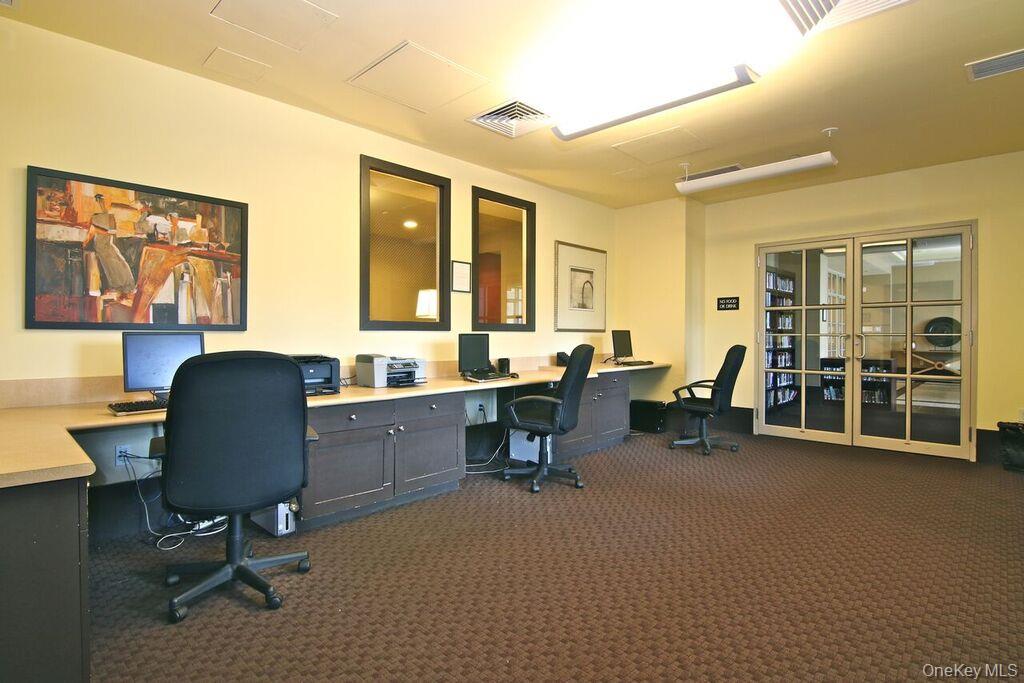300 Mamaroneck Avenue 201 Property Photo 5