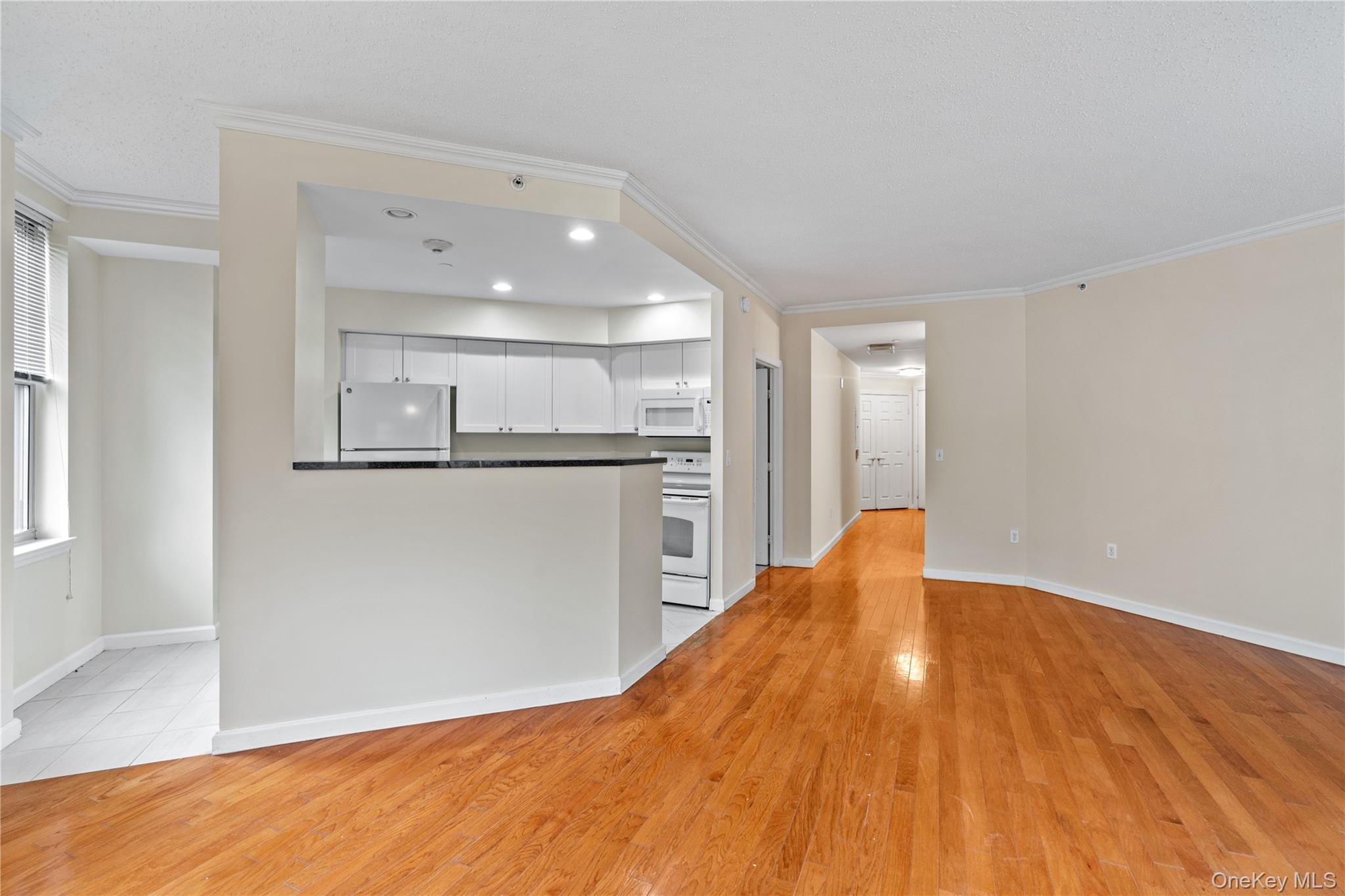 300 Mamaroneck Avenue 201 Property Photo 11