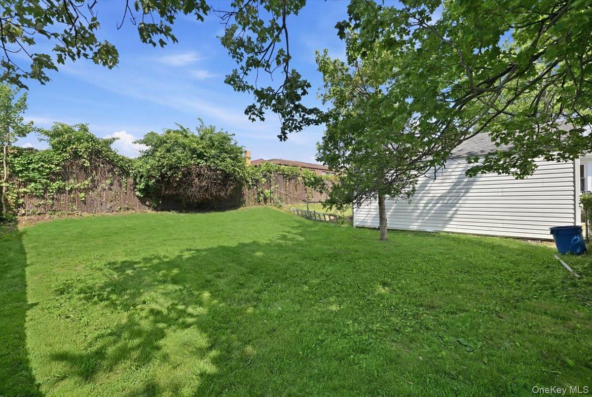 310 West Drive Property Photo 28