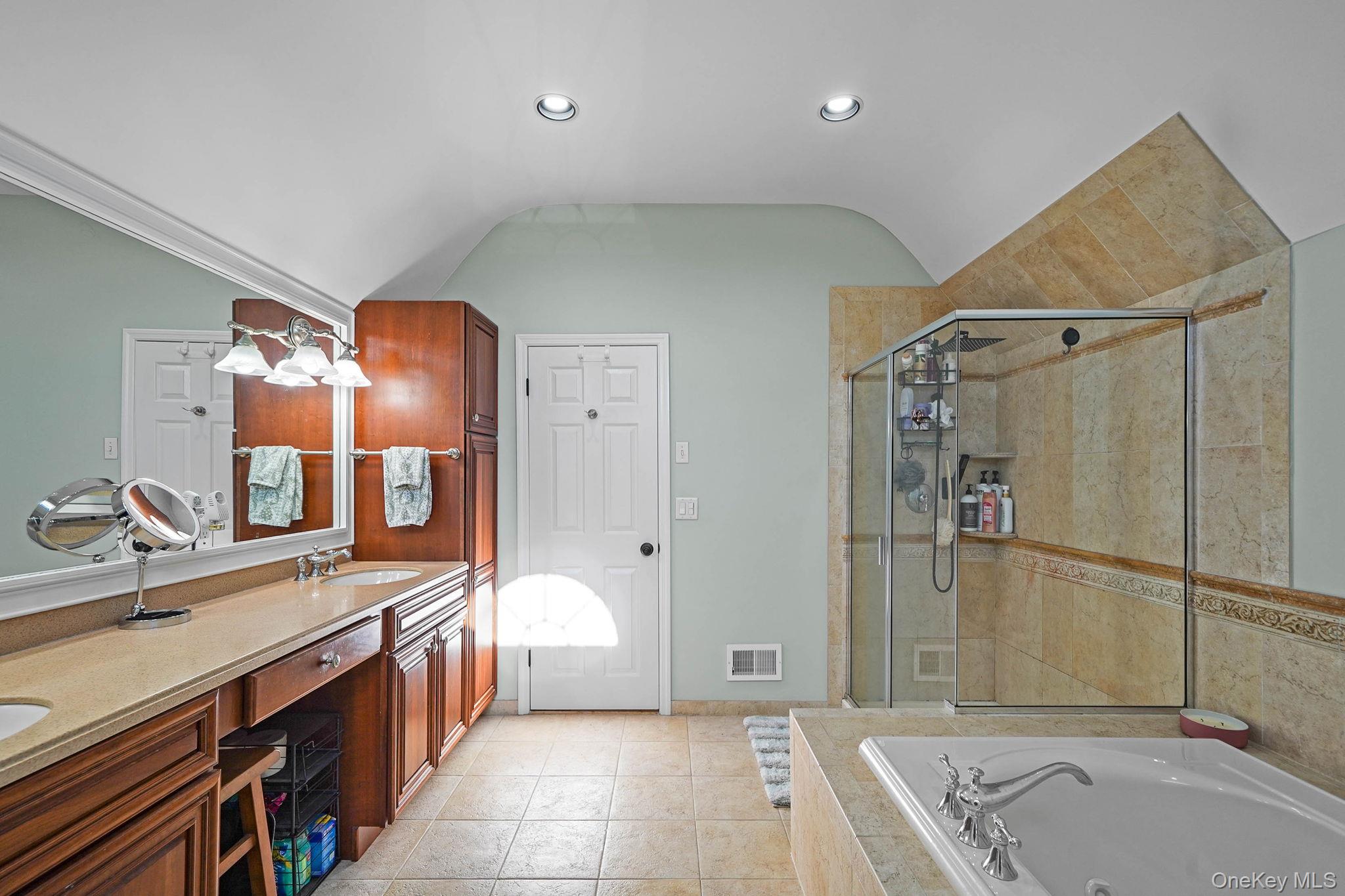 3 Crossfield Court Property Photo 33