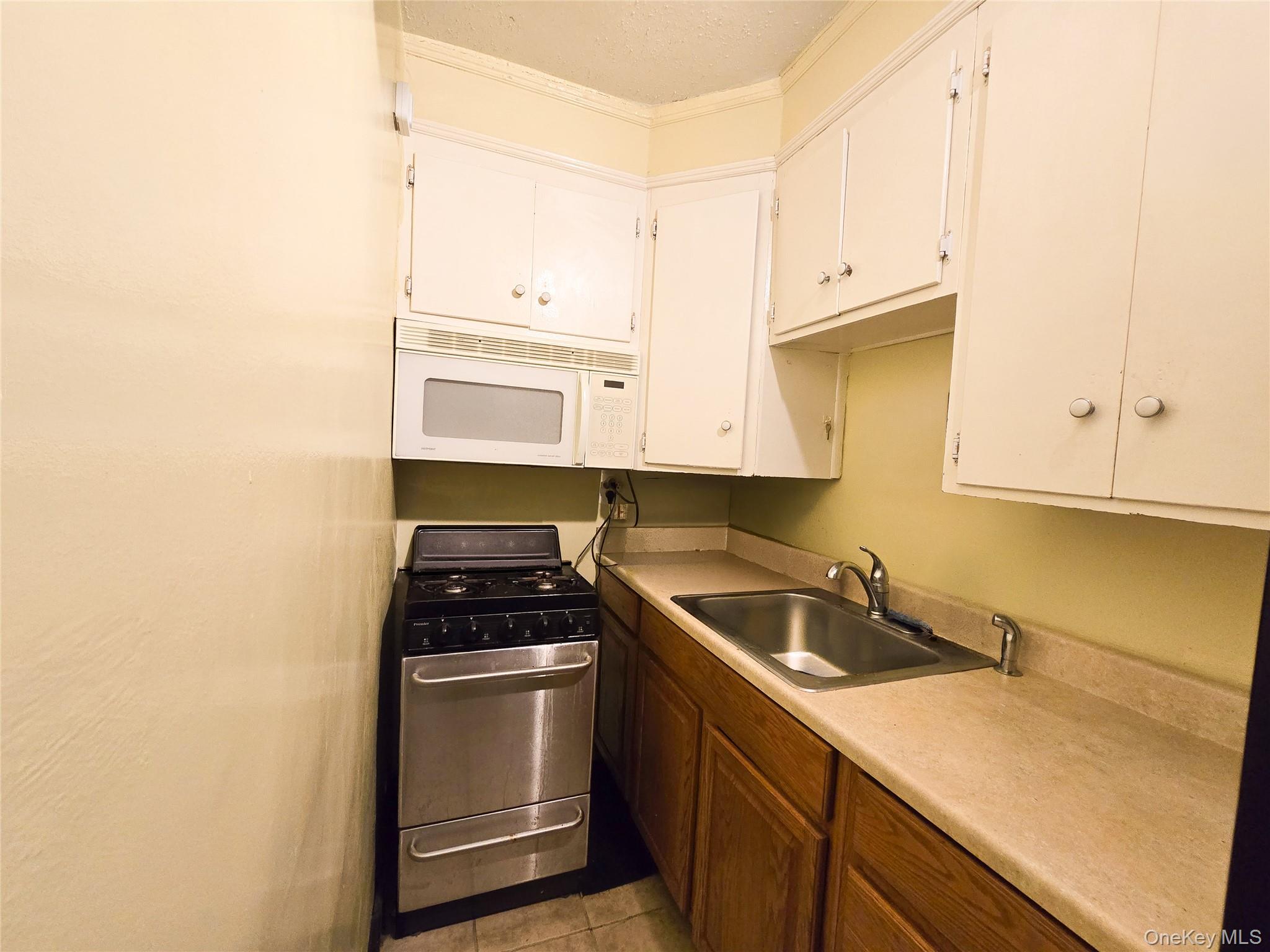 47-27 Little Neck Parkway L-2 Property Photo 6