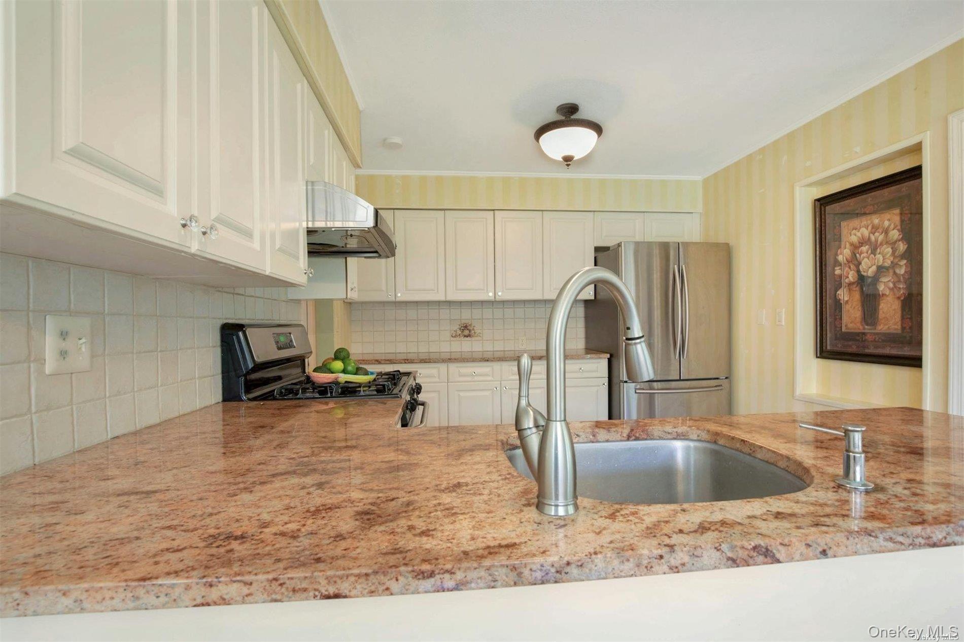 18 Addison Lane Property Photo 21