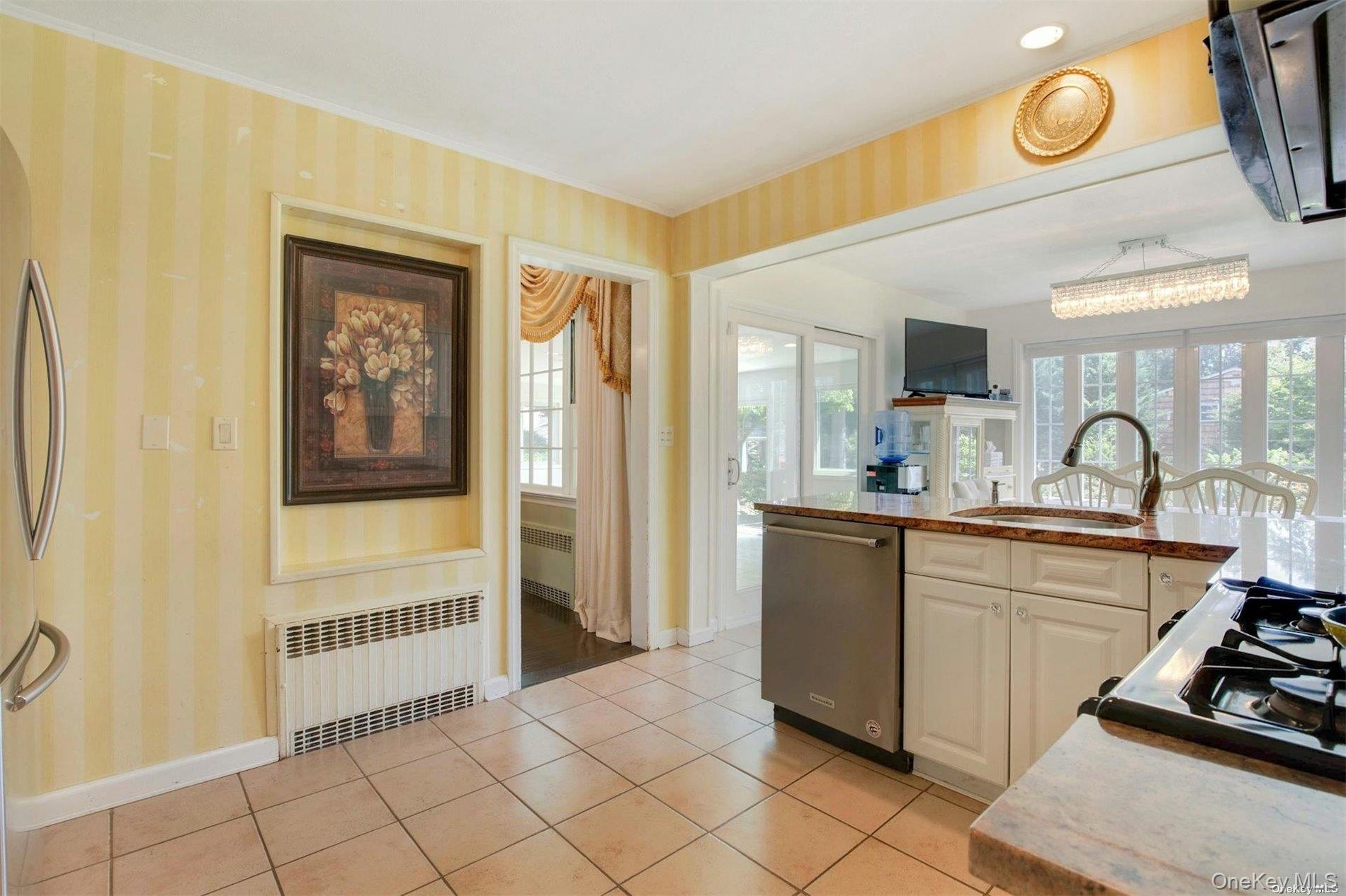 18 Addison Lane Property Photo 22