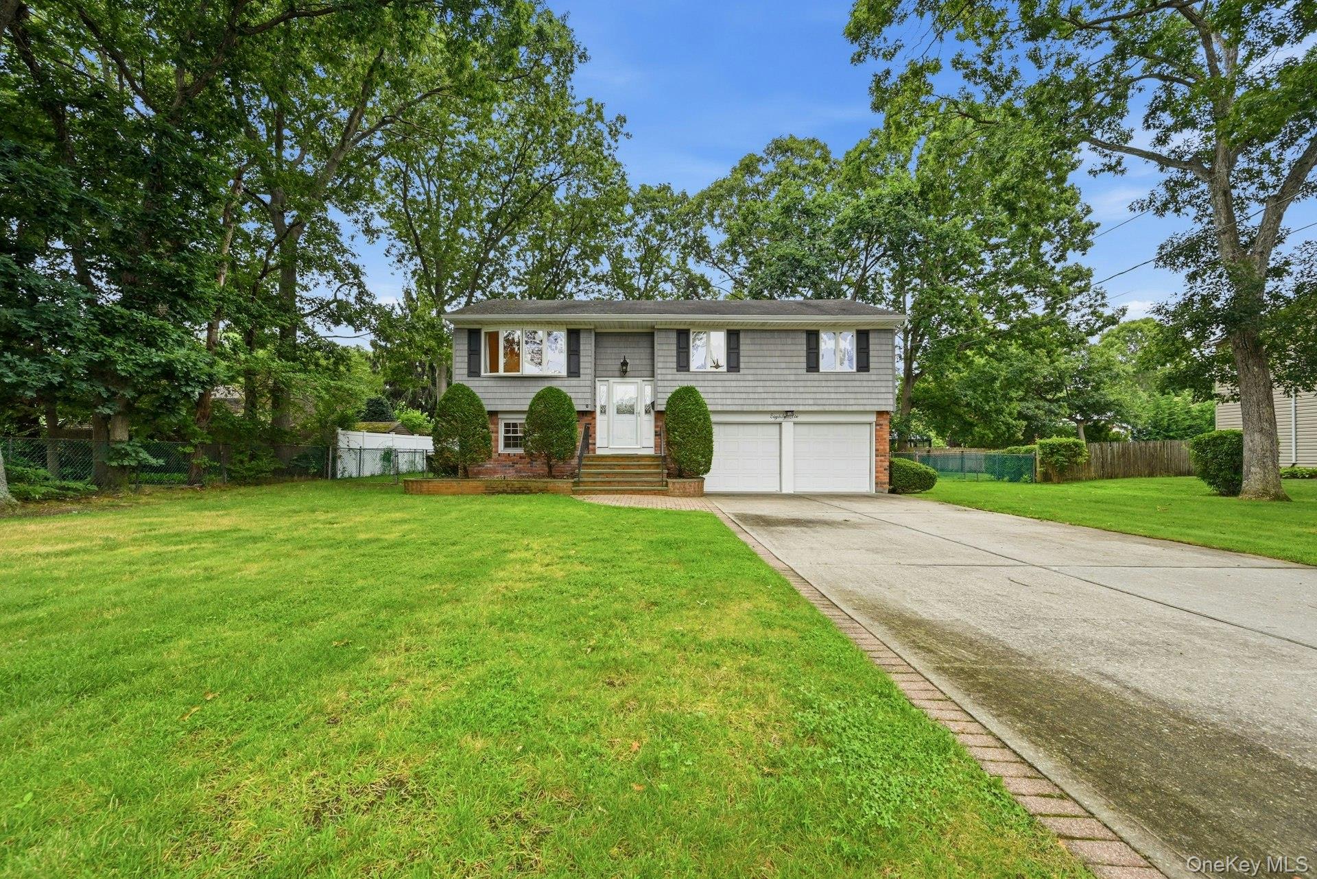 86 39th Street Property Photo 3