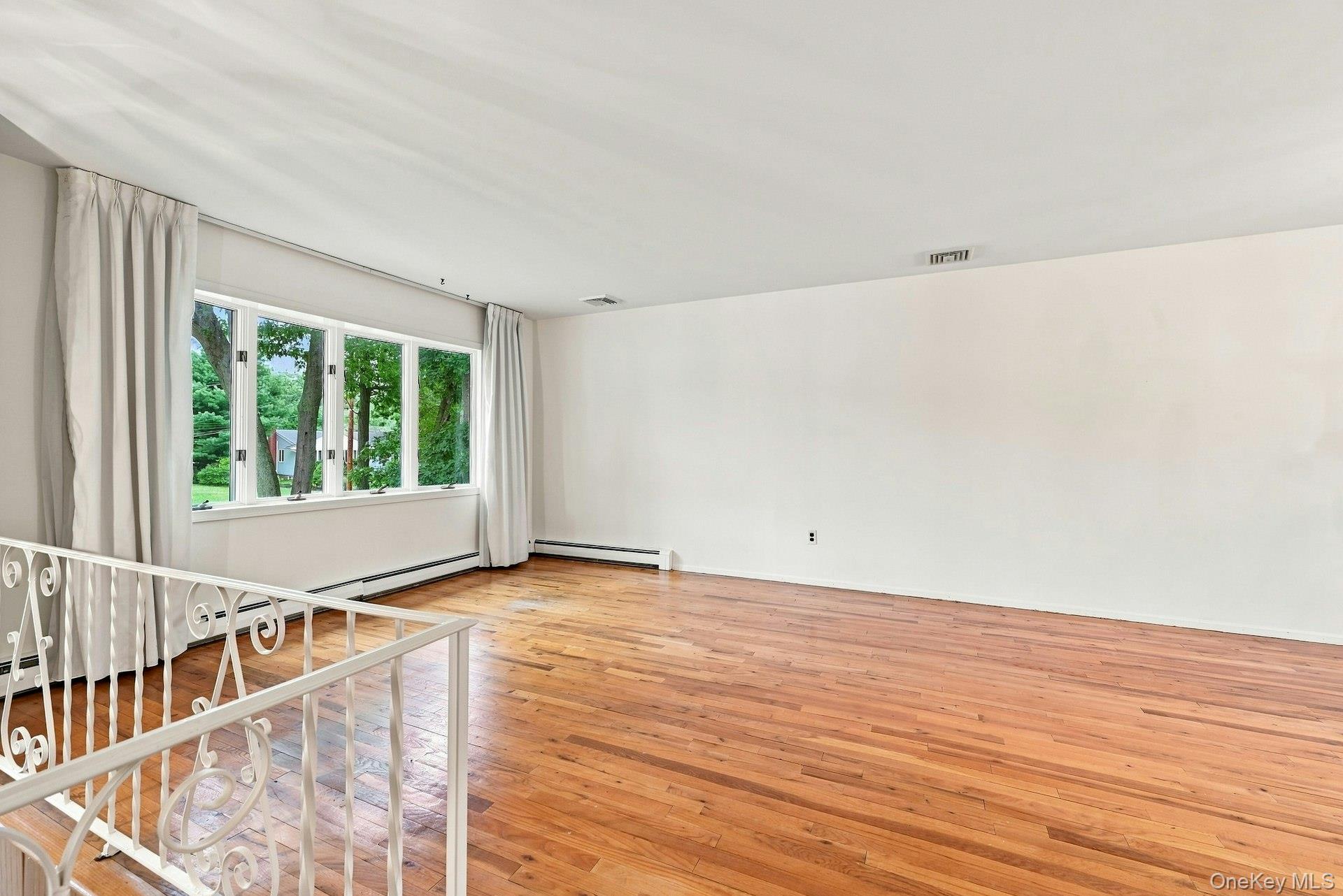 86 39th Street Property Photo 6