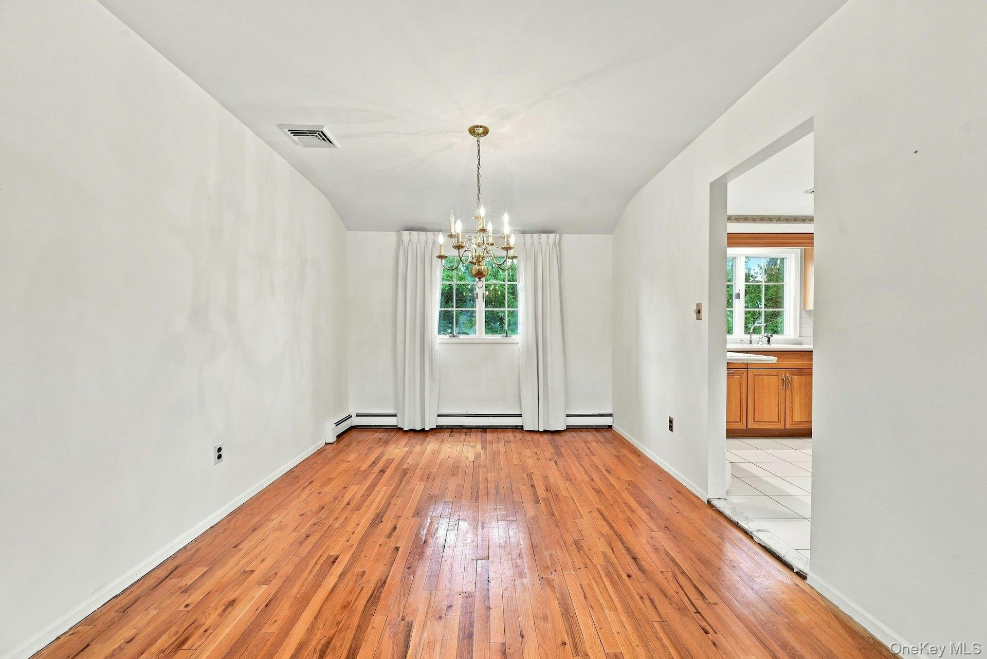 86 39th Street Property Photo 12