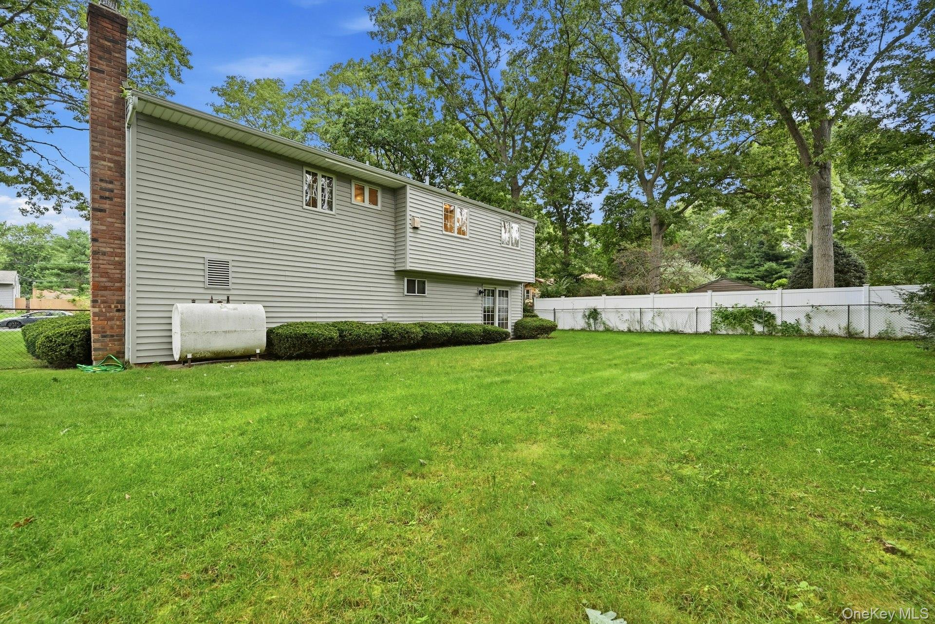 86 39th Street Property Photo 24