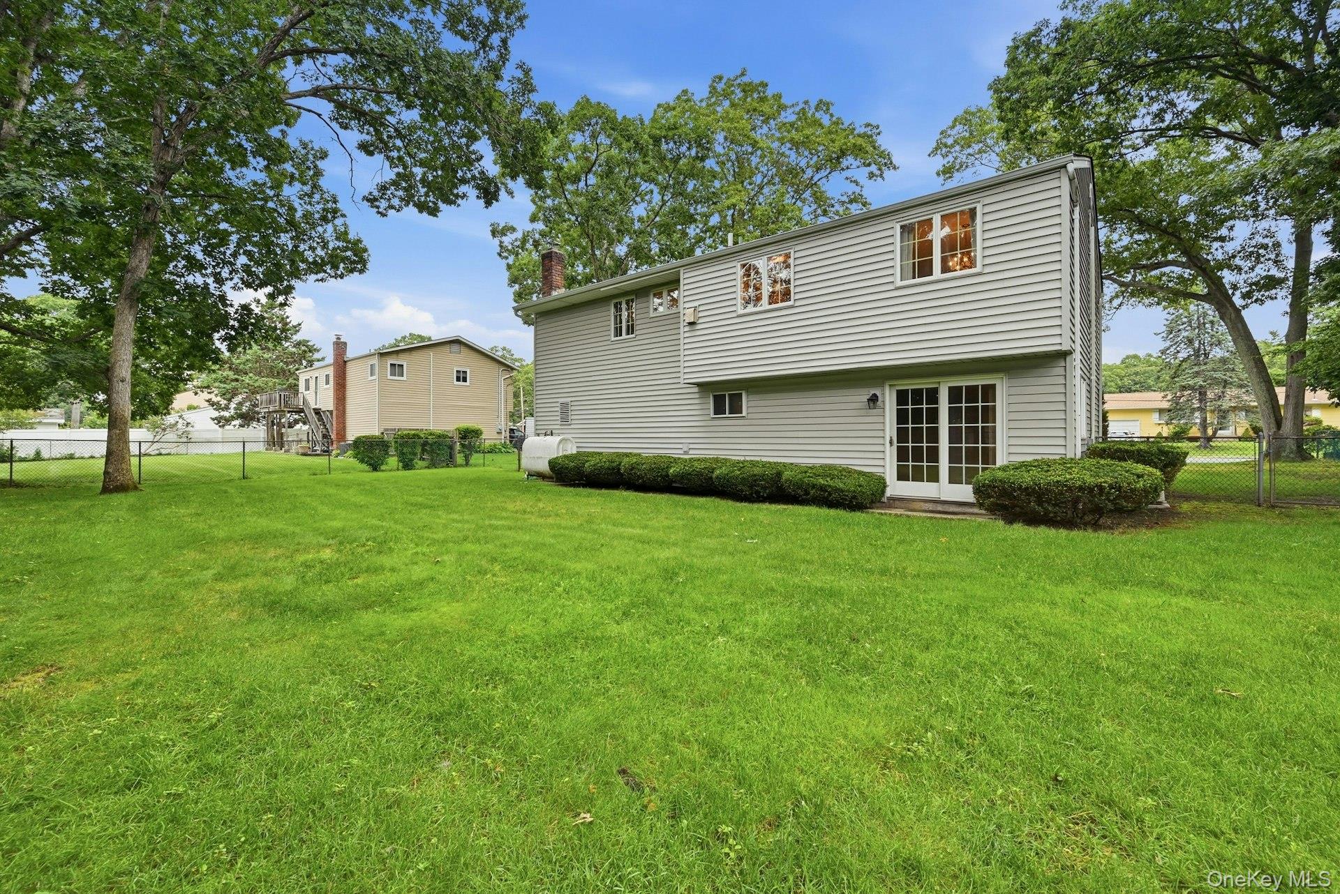 86 39th Street Property Photo 25