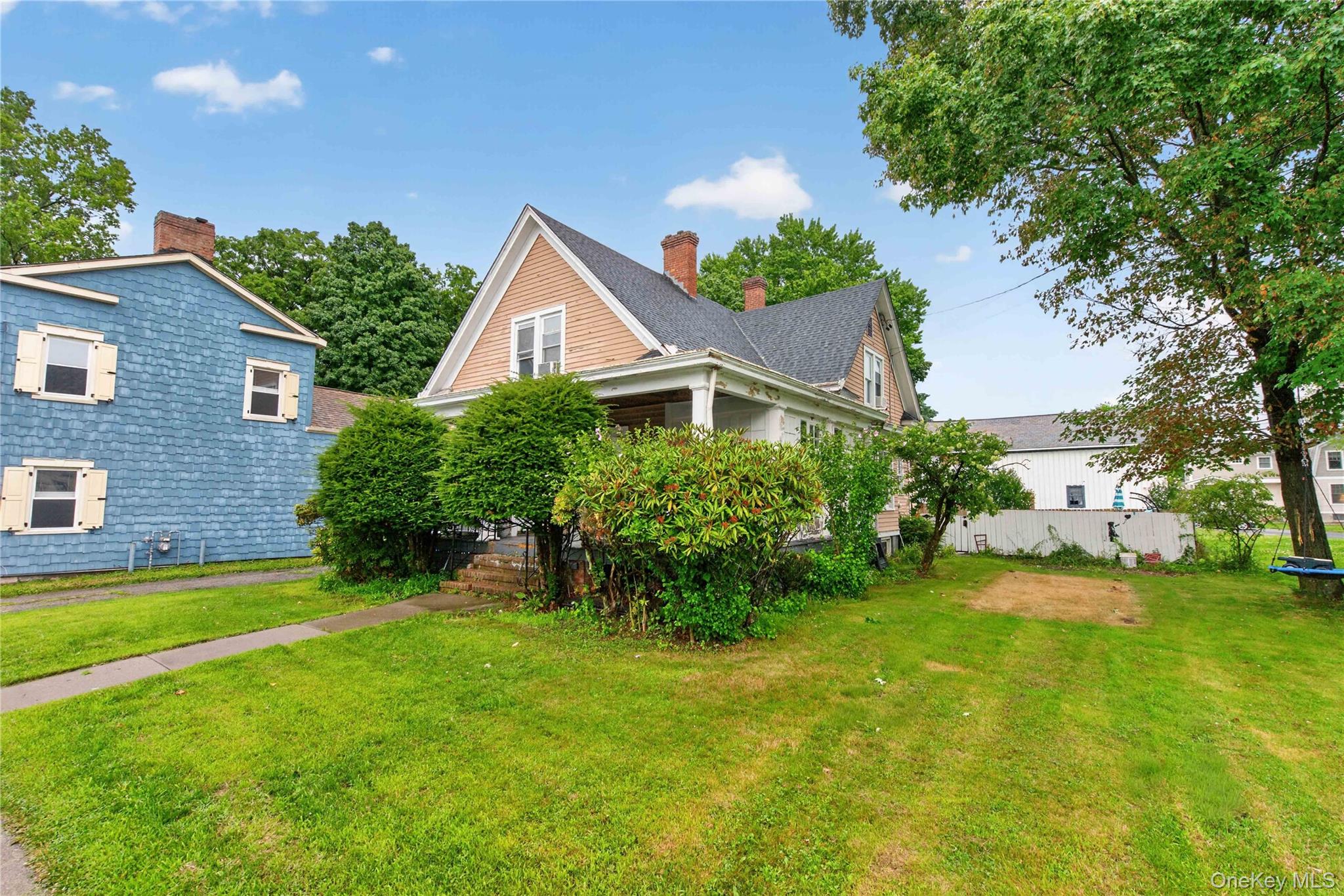 77 Union Street Property Photo 4