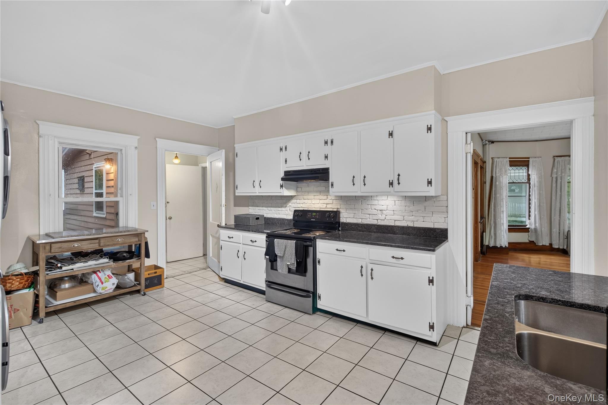 77 Union Street Property Photo 17