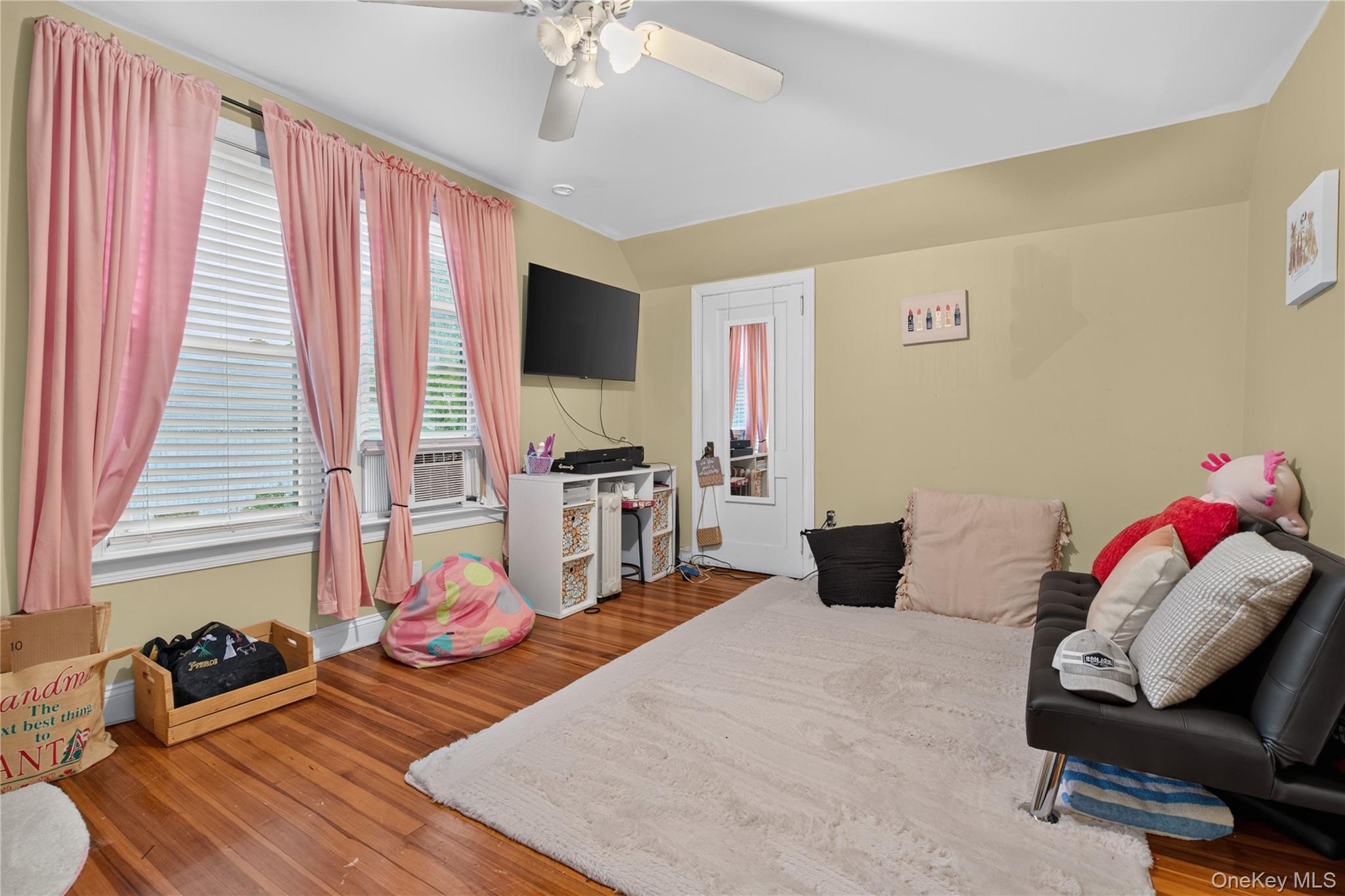 77 Union Street Property Photo 31