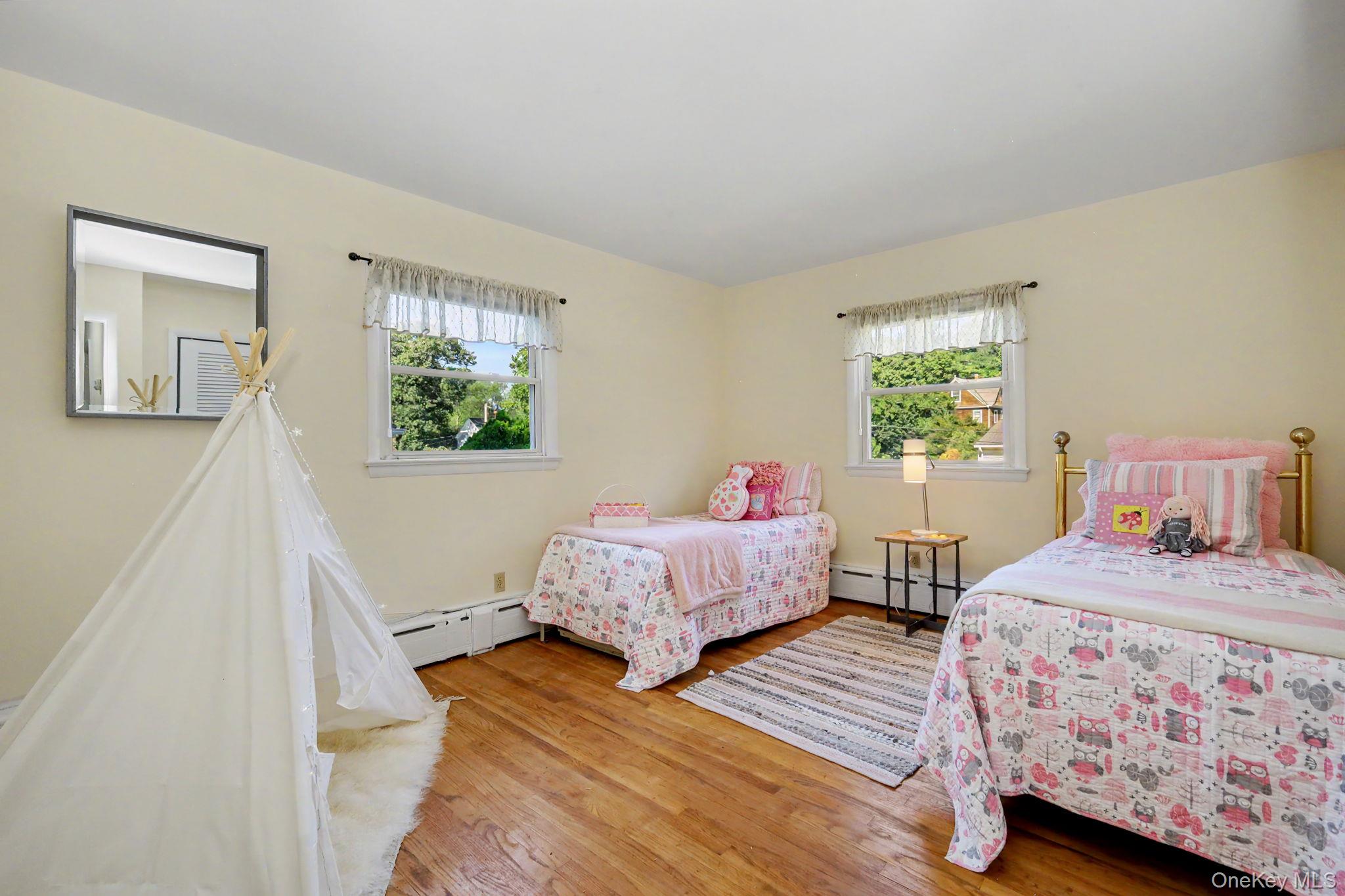132 Laurel Avenue Property Photo 14