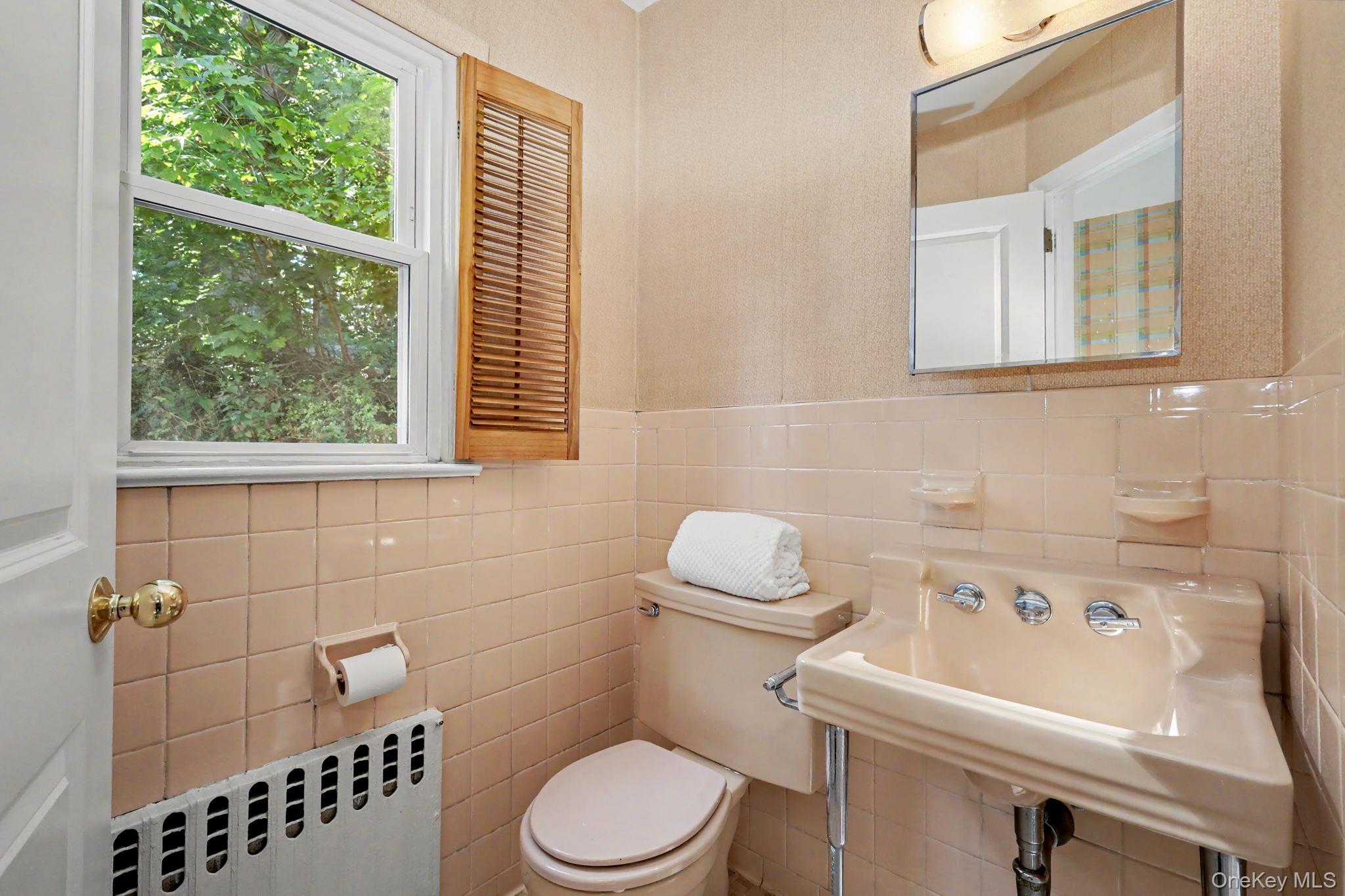 132 Laurel Avenue Property Photo 29