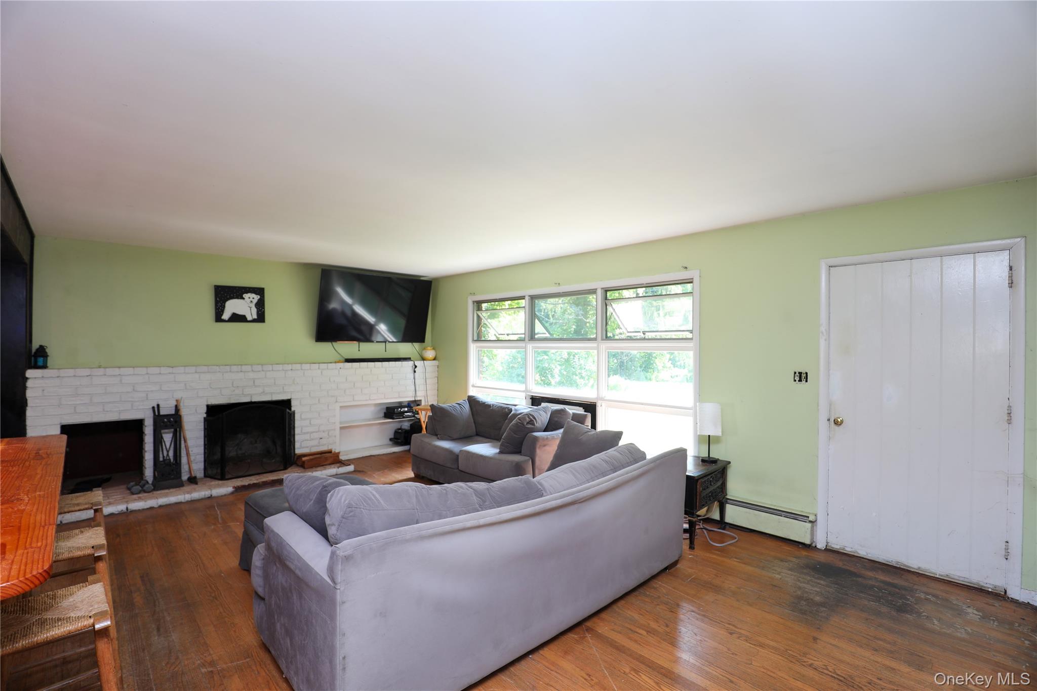 203 Maple Lane Property Photo 6
