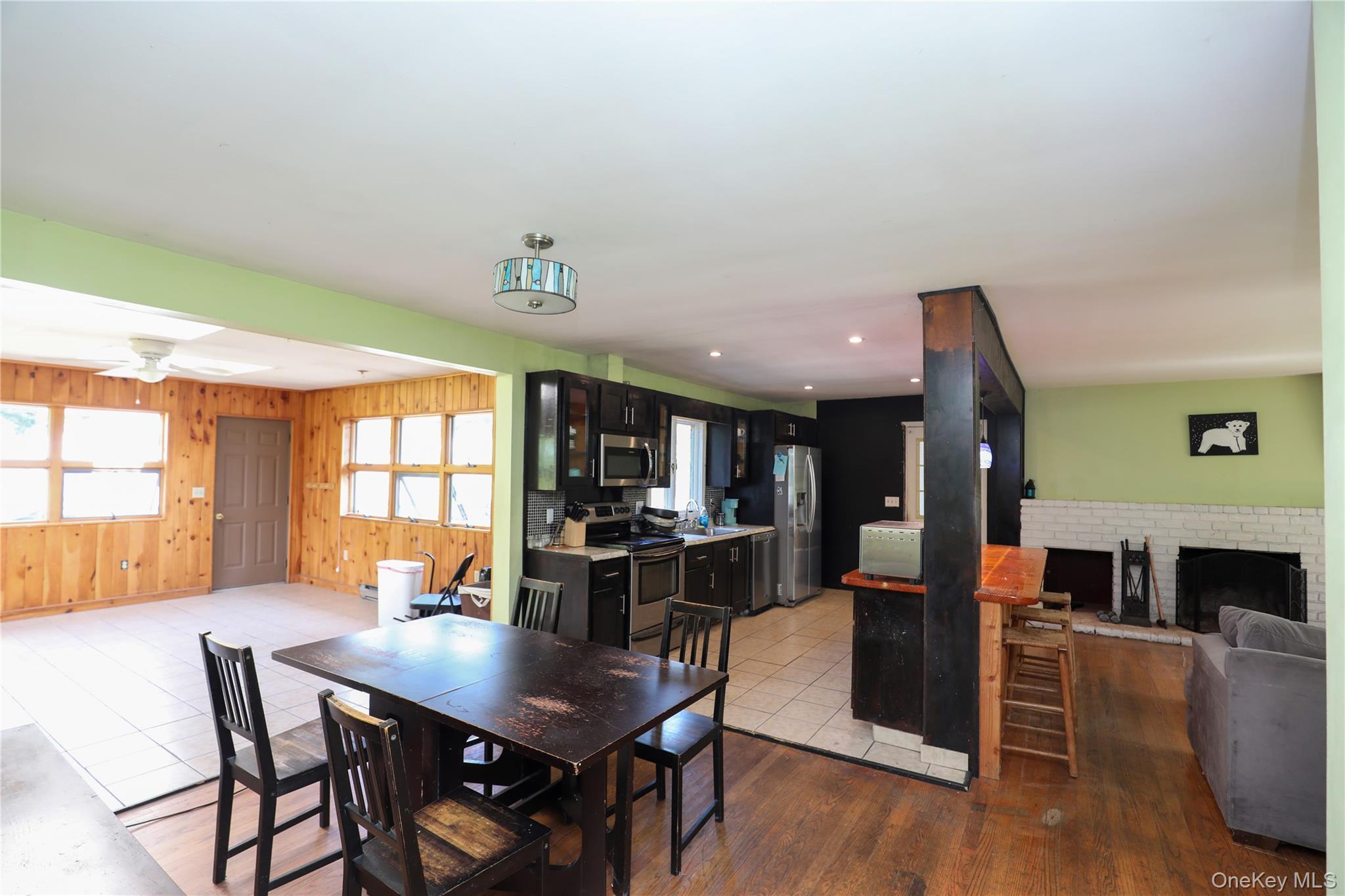 203 Maple Lane Property Photo 14