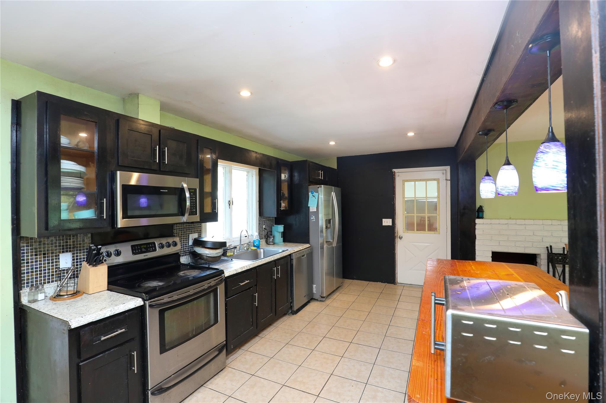 203 Maple Lane Property Photo 15