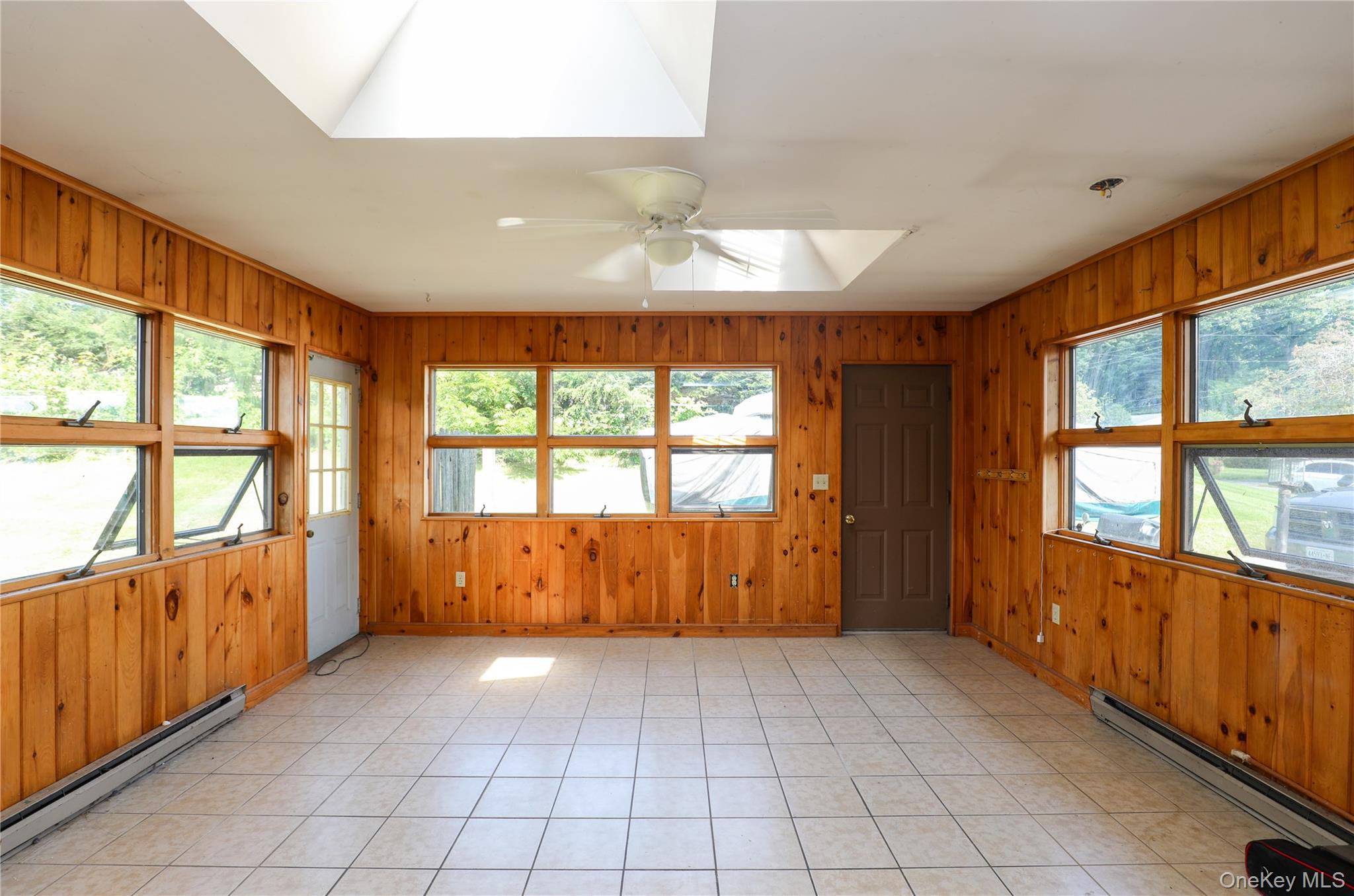 203 Maple Lane Property Photo 18