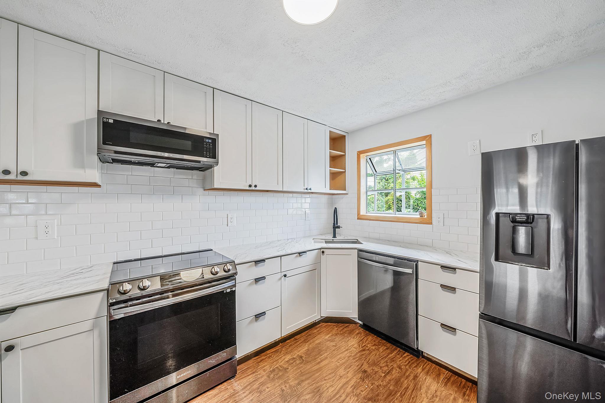 24 Trafalgar Drive Property Photo 6