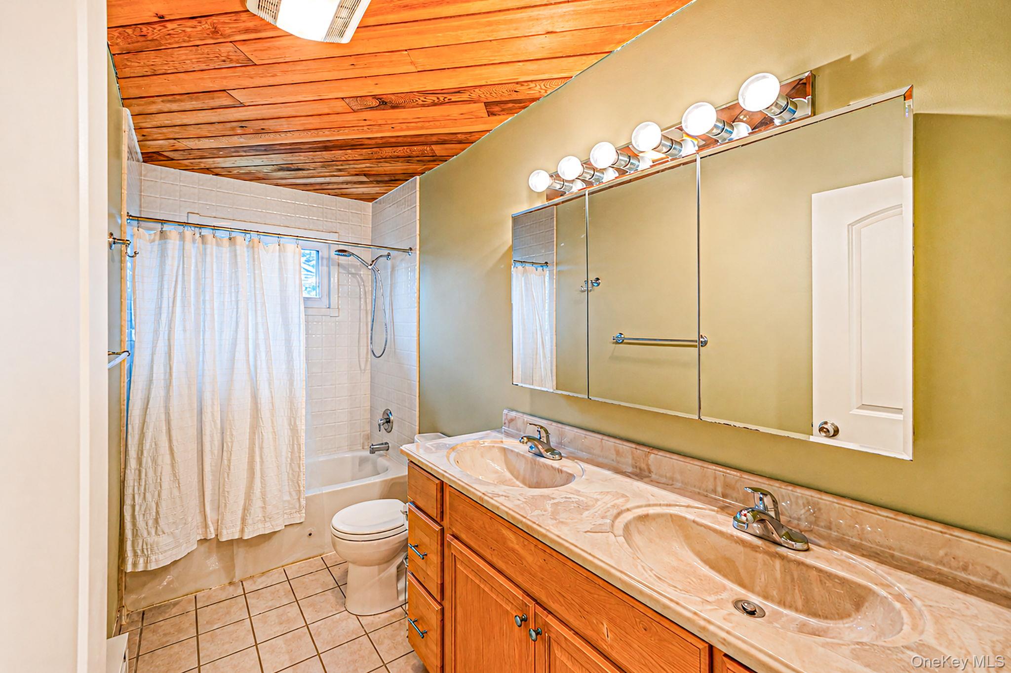 24 Trafalgar Drive Property Photo 20
