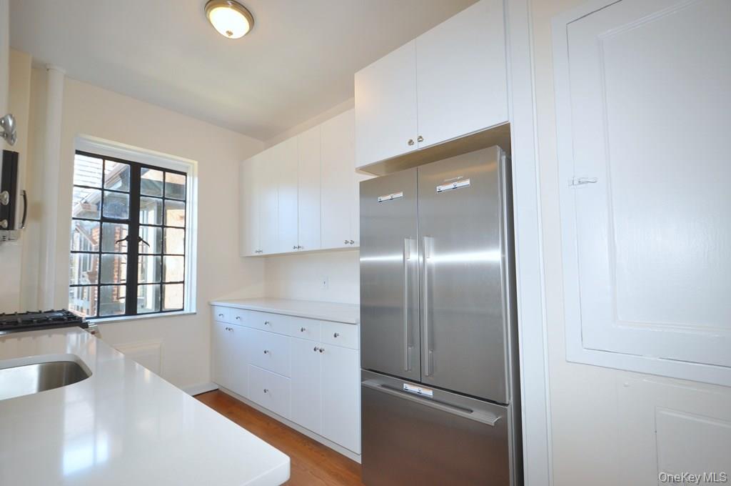 155 Garth Road 4d Property Photo 2