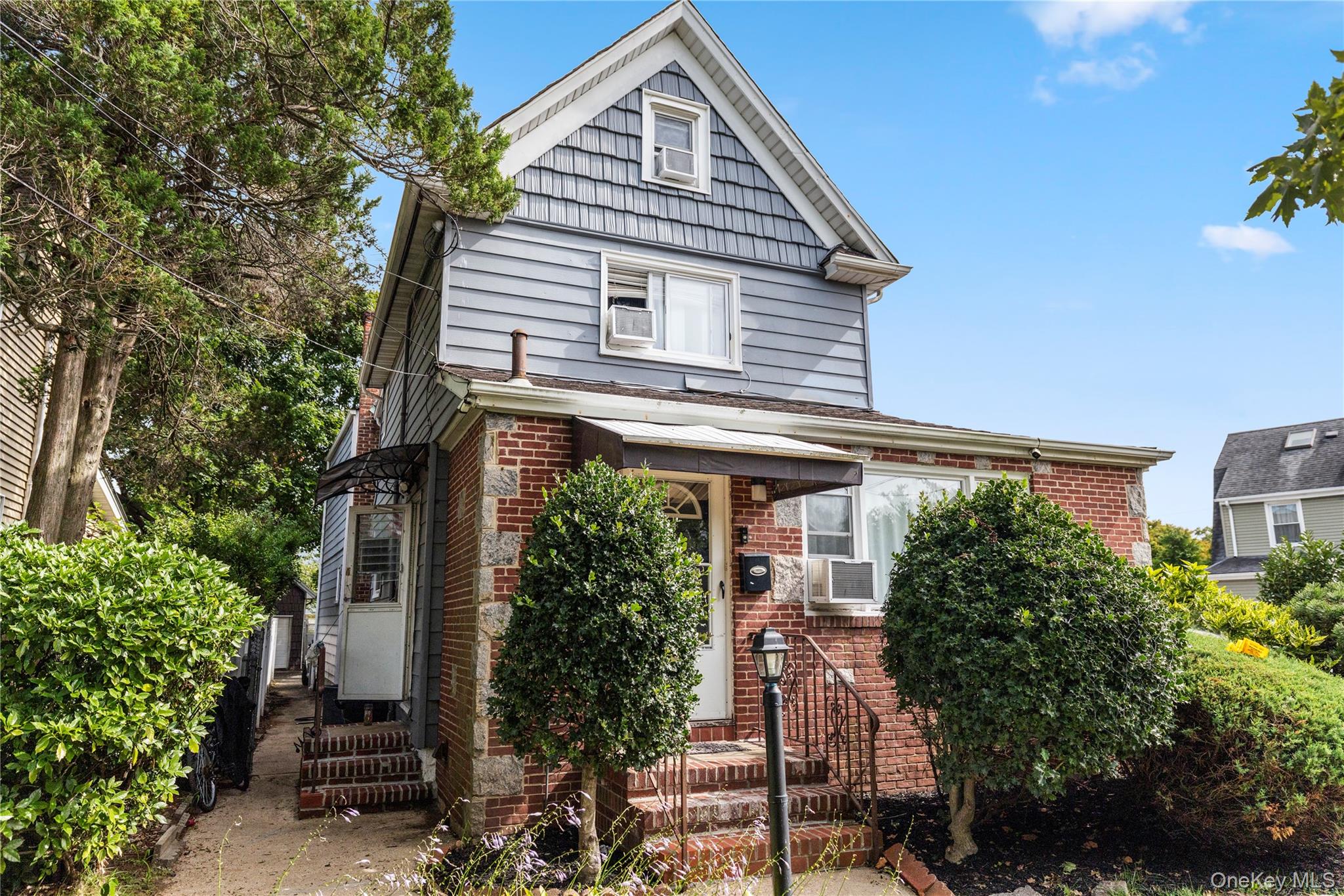14 Chestnut Street Property Photo 4