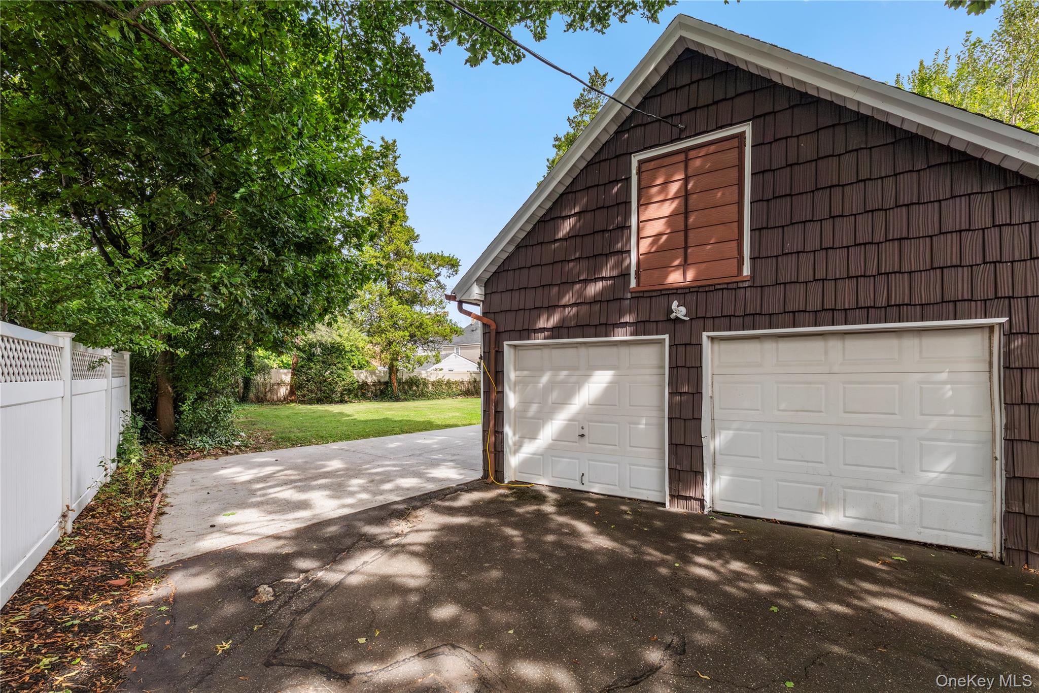 14 Chestnut Street Property Photo 9