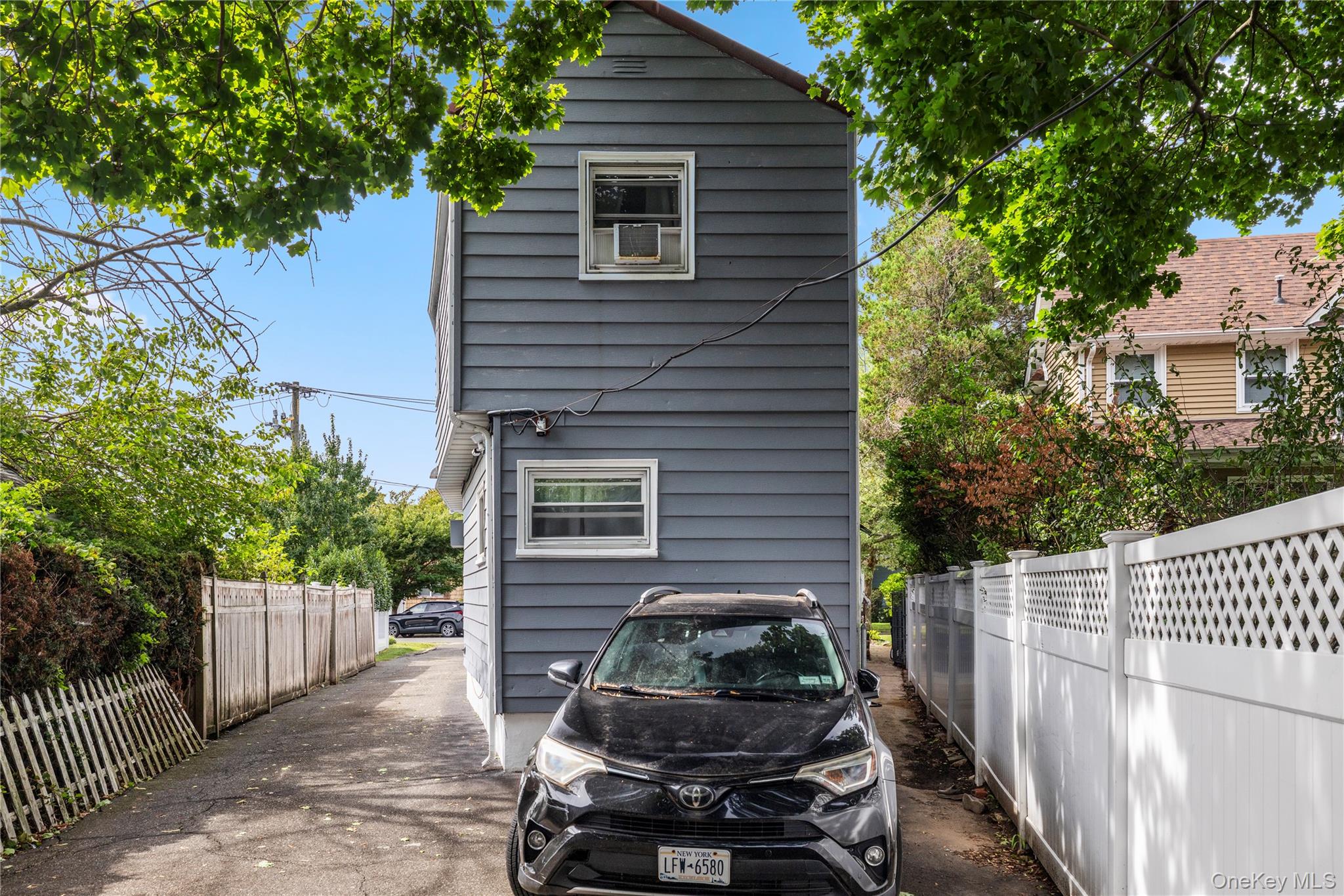 14 Chestnut Street Property Photo 11
