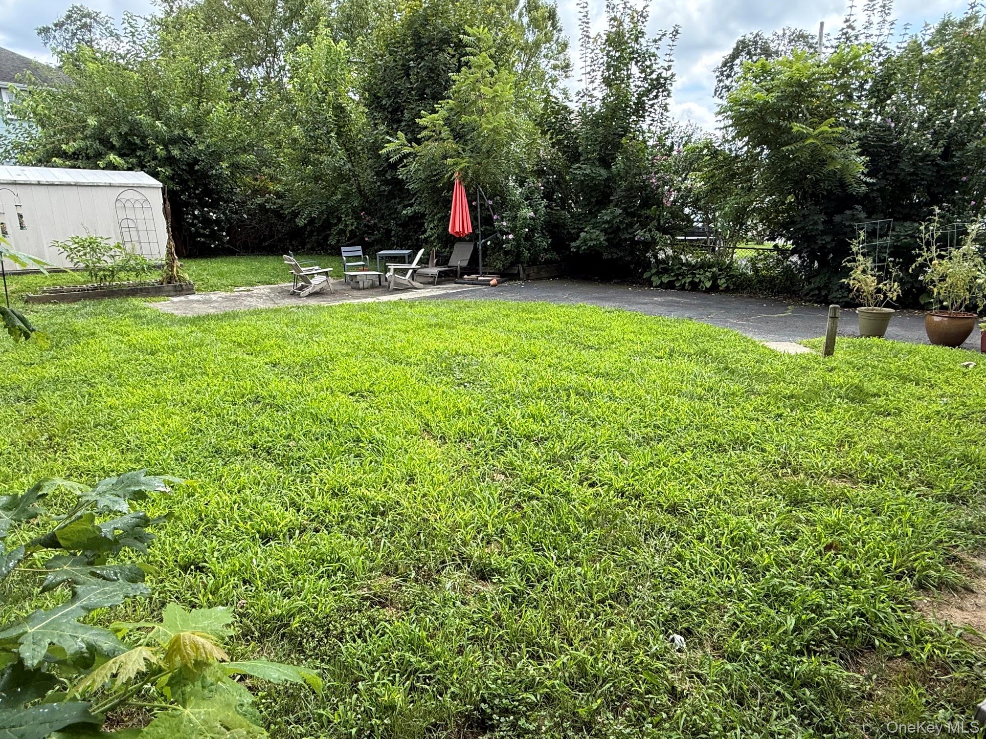 32 S. Brett Street Property Photo 6