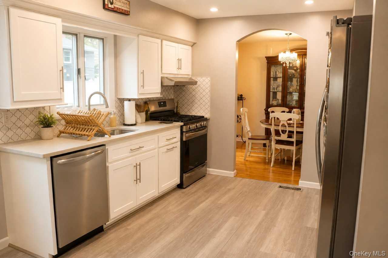 9 Gaston Street Property Photo 5
