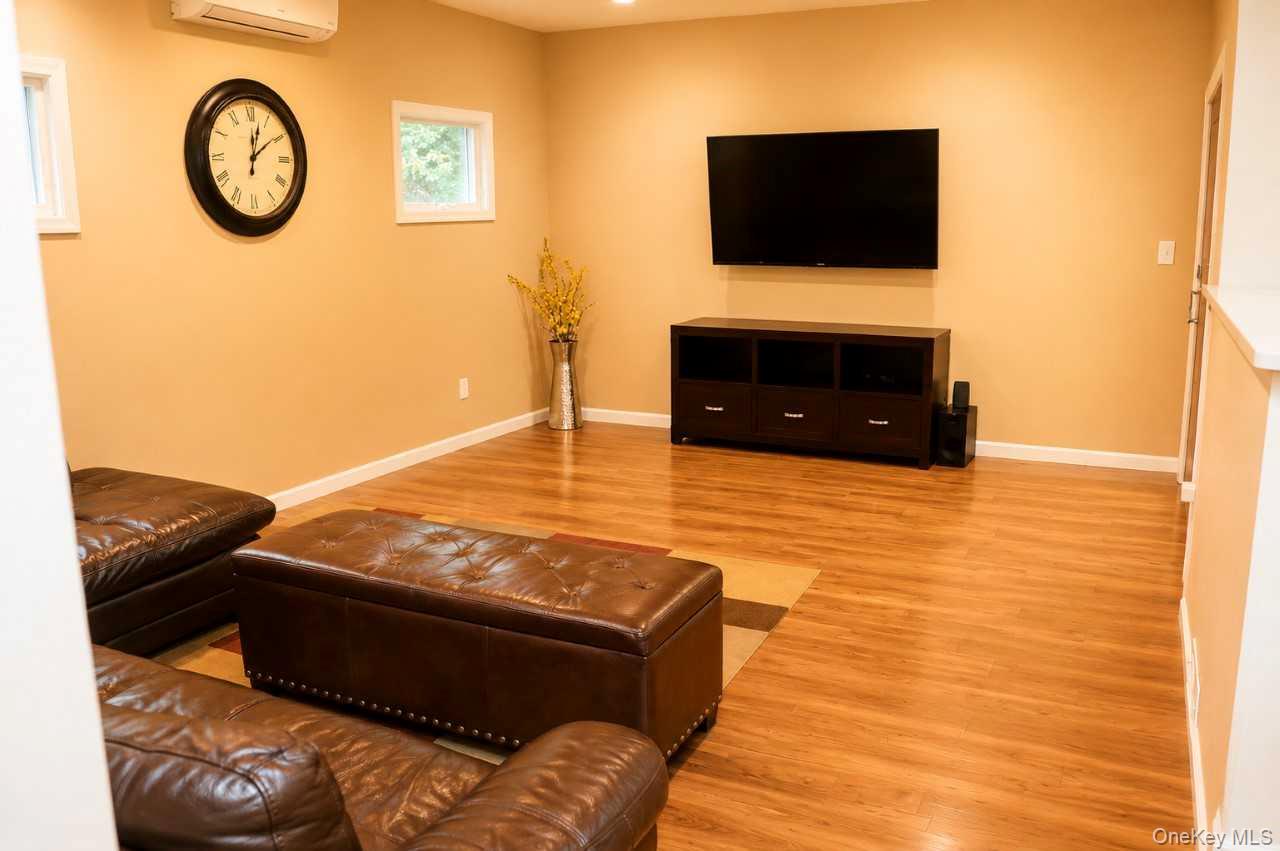 9 Gaston Street Property Photo 7