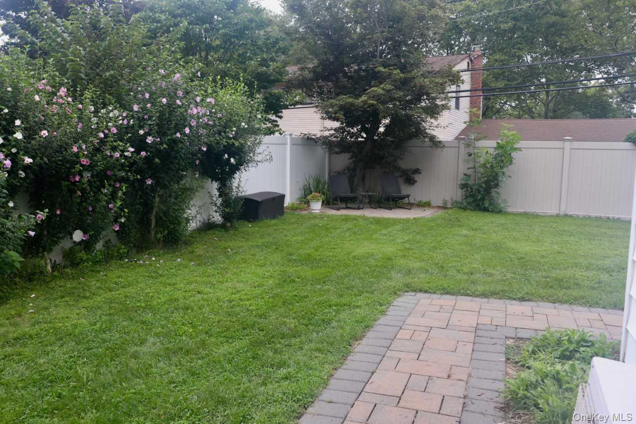 9 Gaston Street Property Photo 17