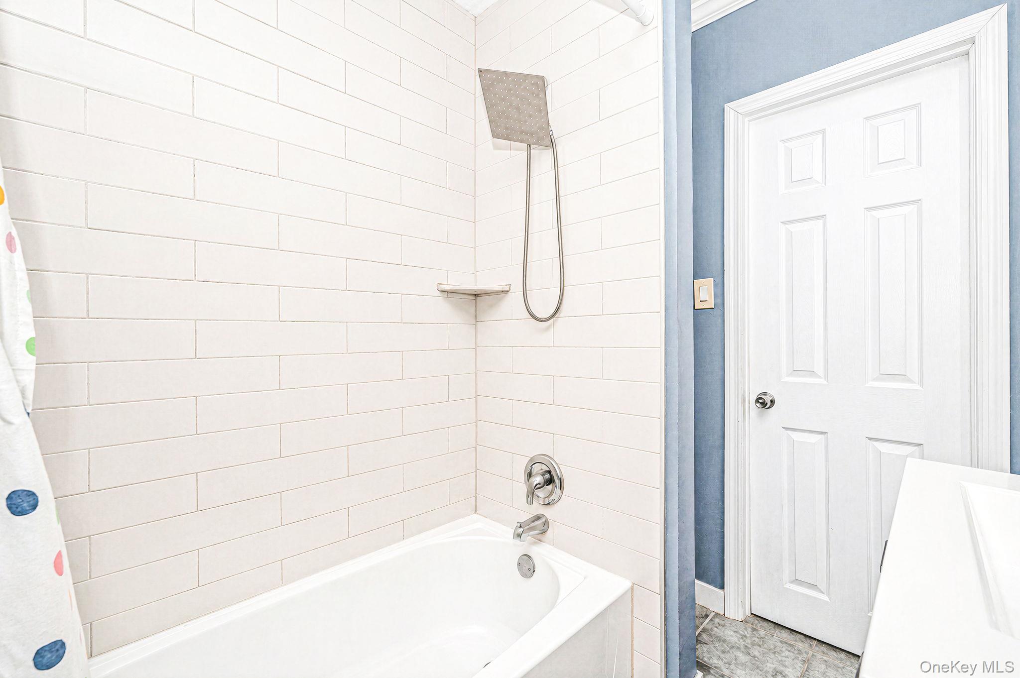 14 Richard Avenue Property Photo 20