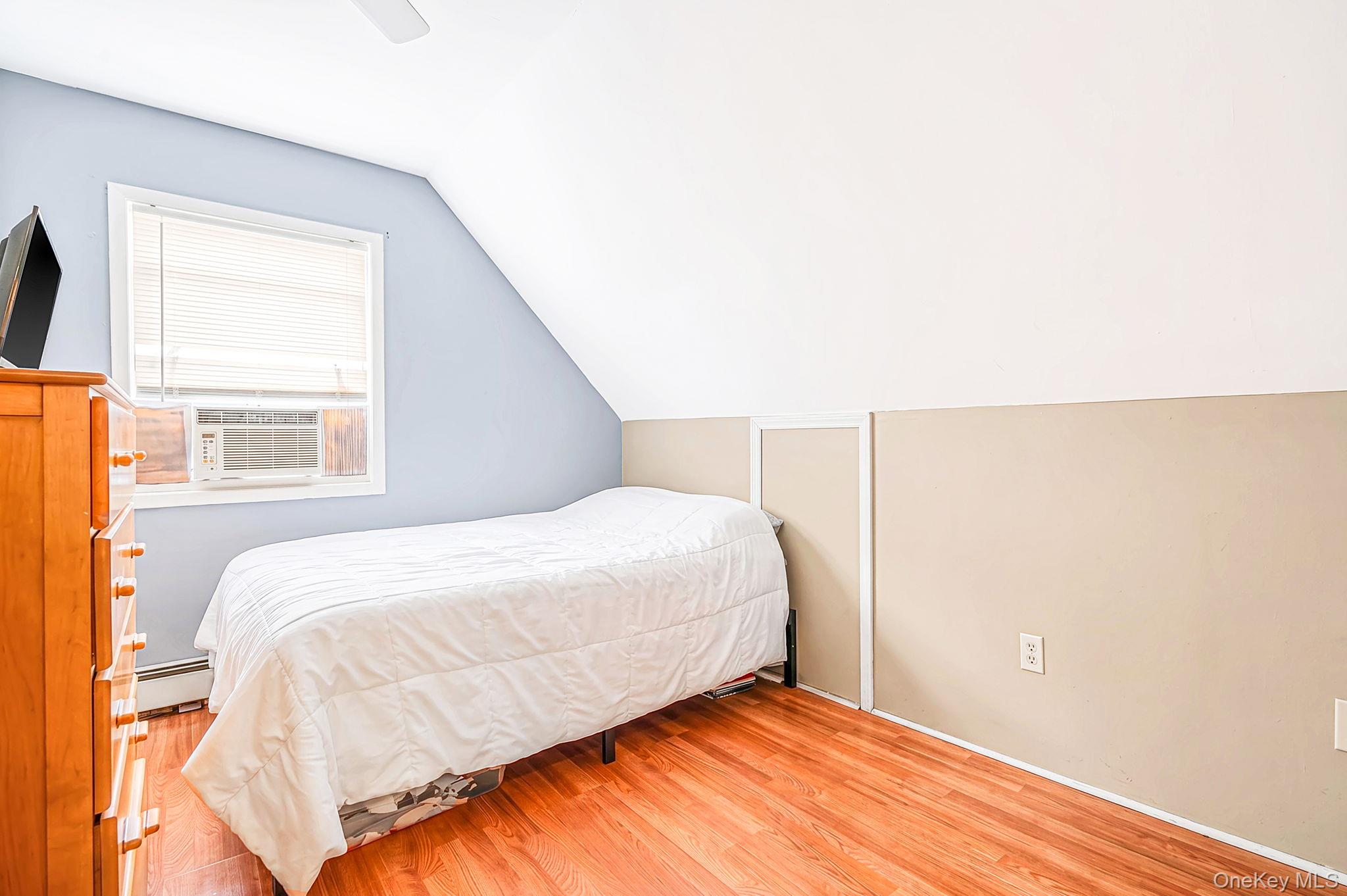 14 Richard Avenue Property Photo 21