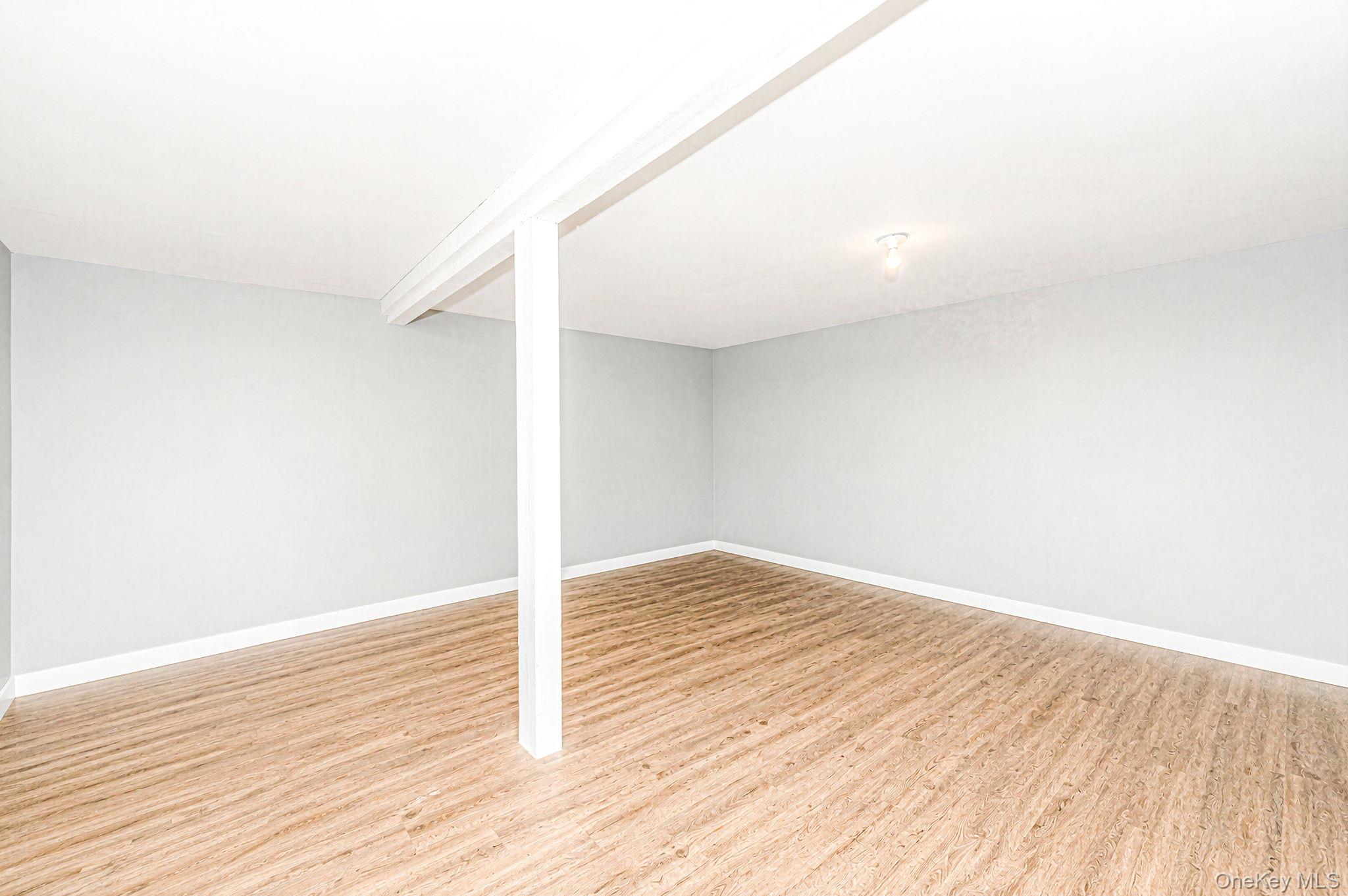 14 Richard Avenue Property Photo 30