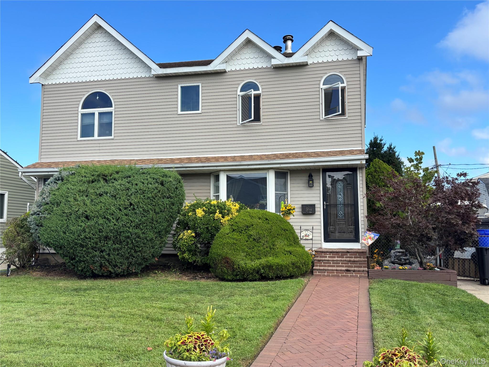 92 Van Buren Street Property Photo 1