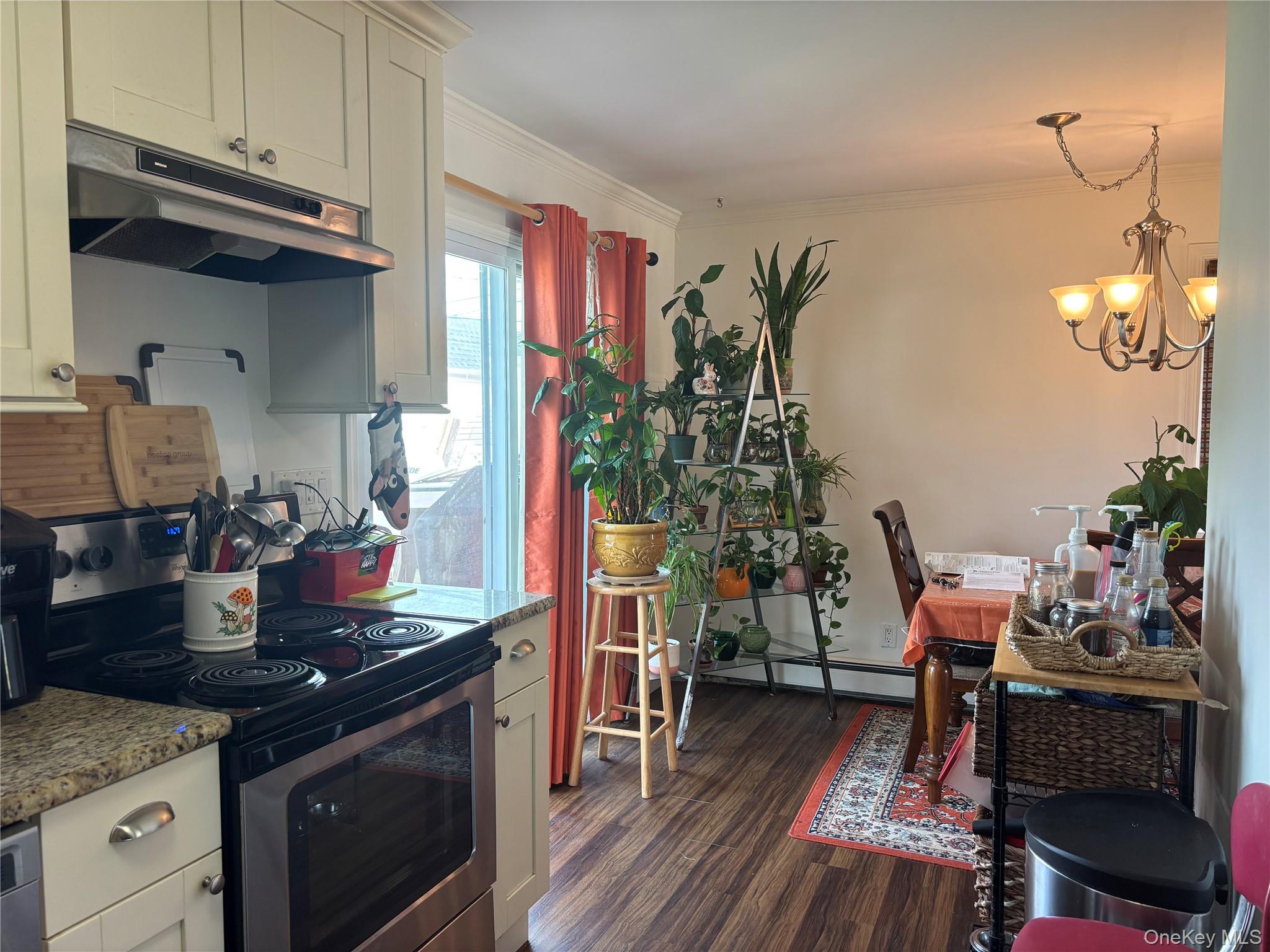 92 Van Buren Street Property Photo 7