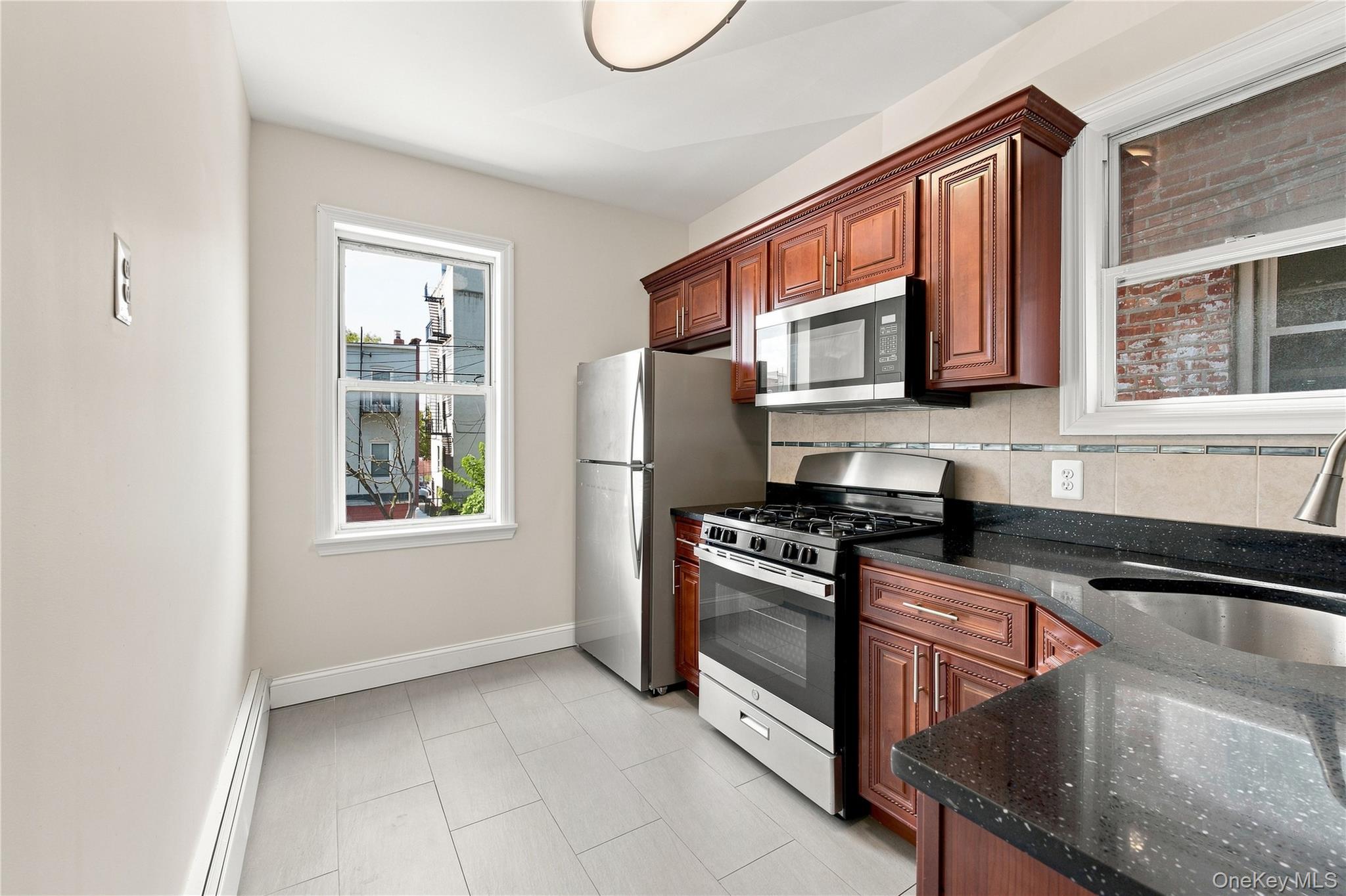 5118 48th Street Property Photo 7