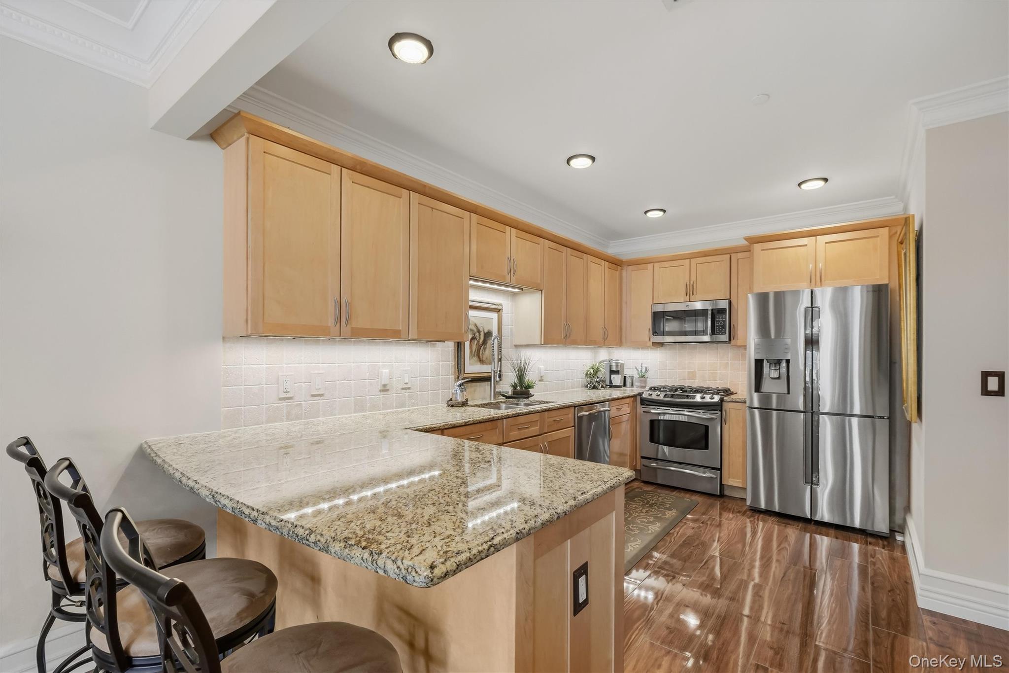 323 Trump Park Property Photo 3