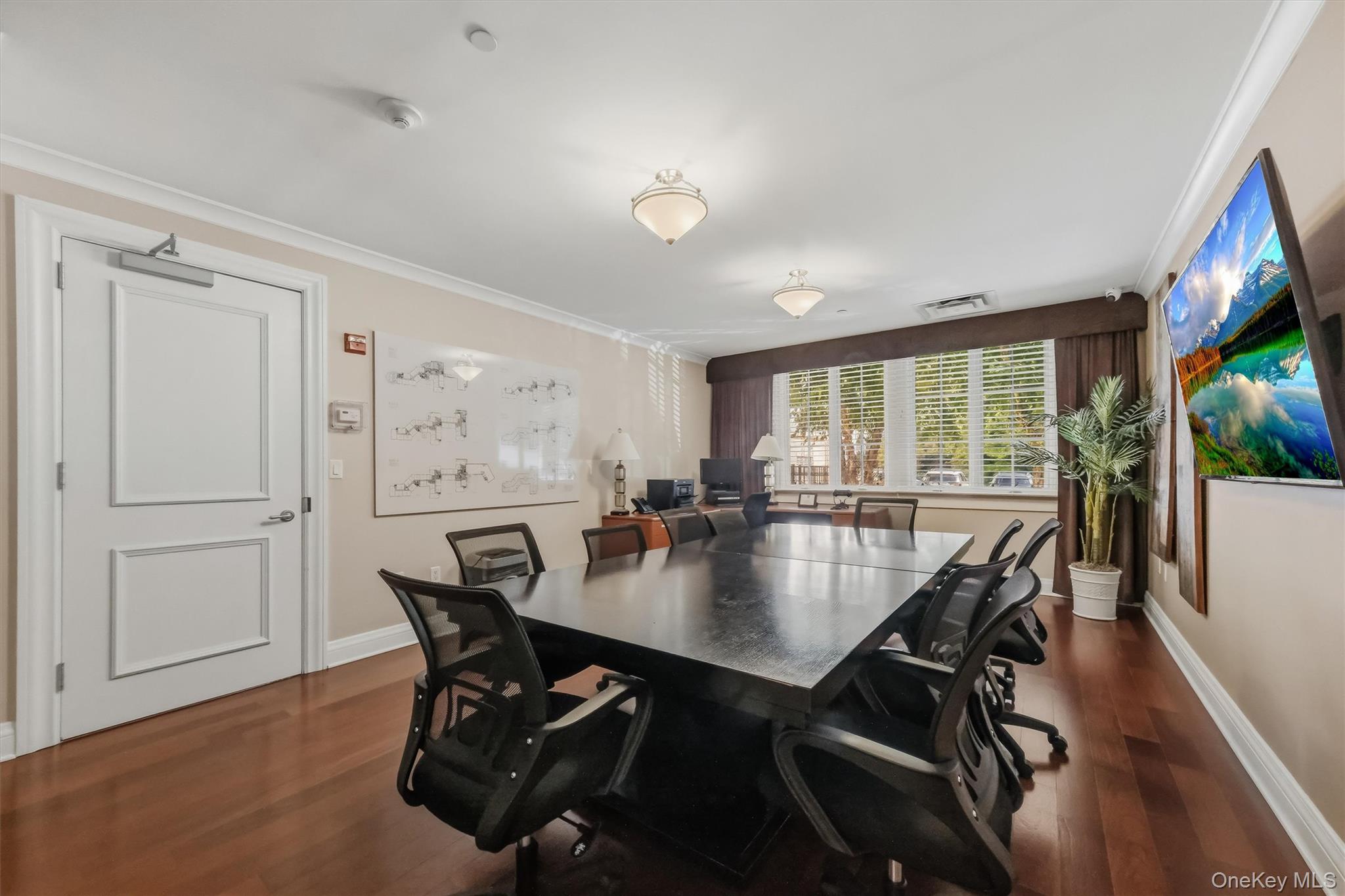 323 Trump Park Property Photo 42